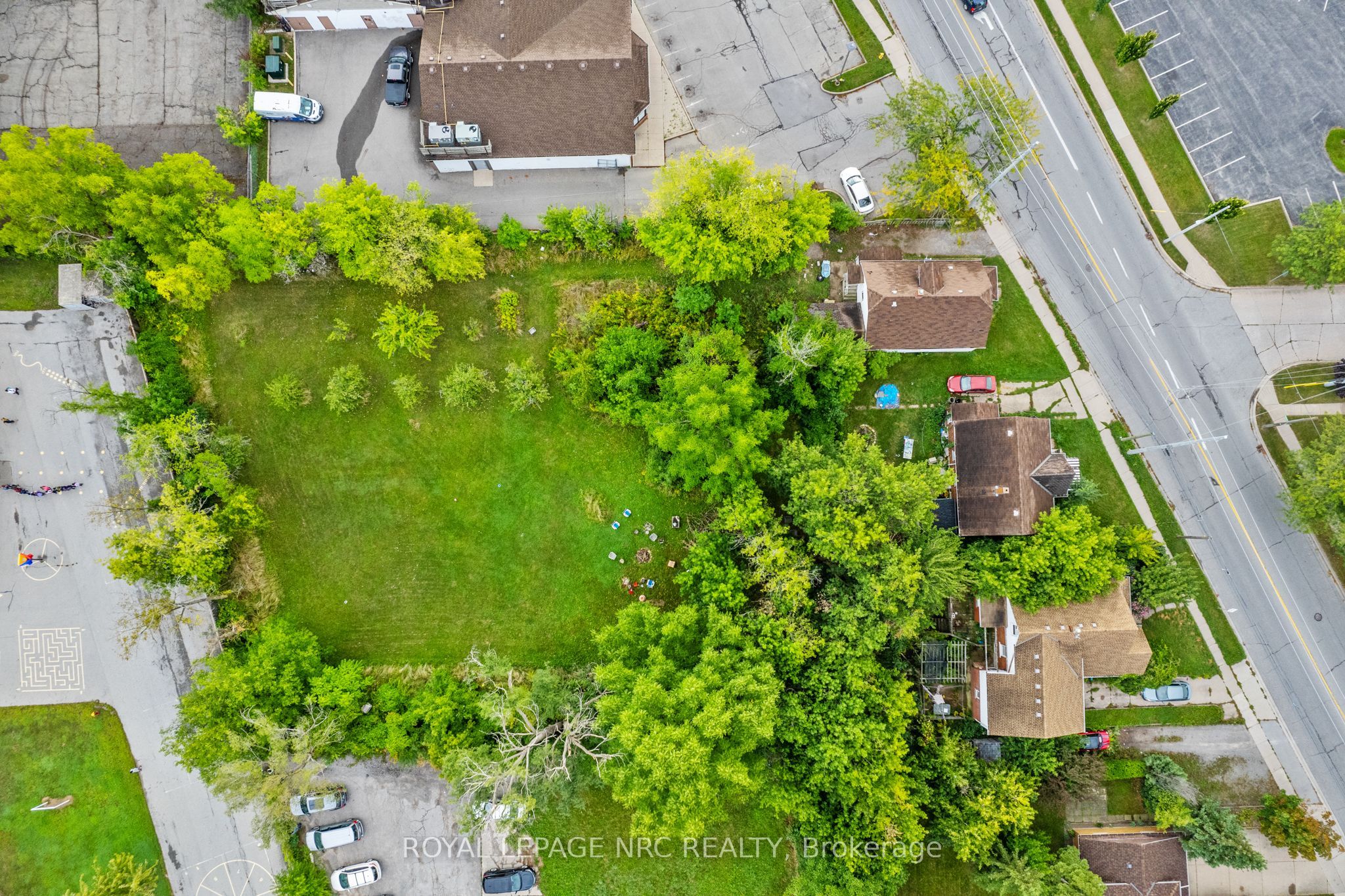 397-403 Carlton Street Property Photo 1