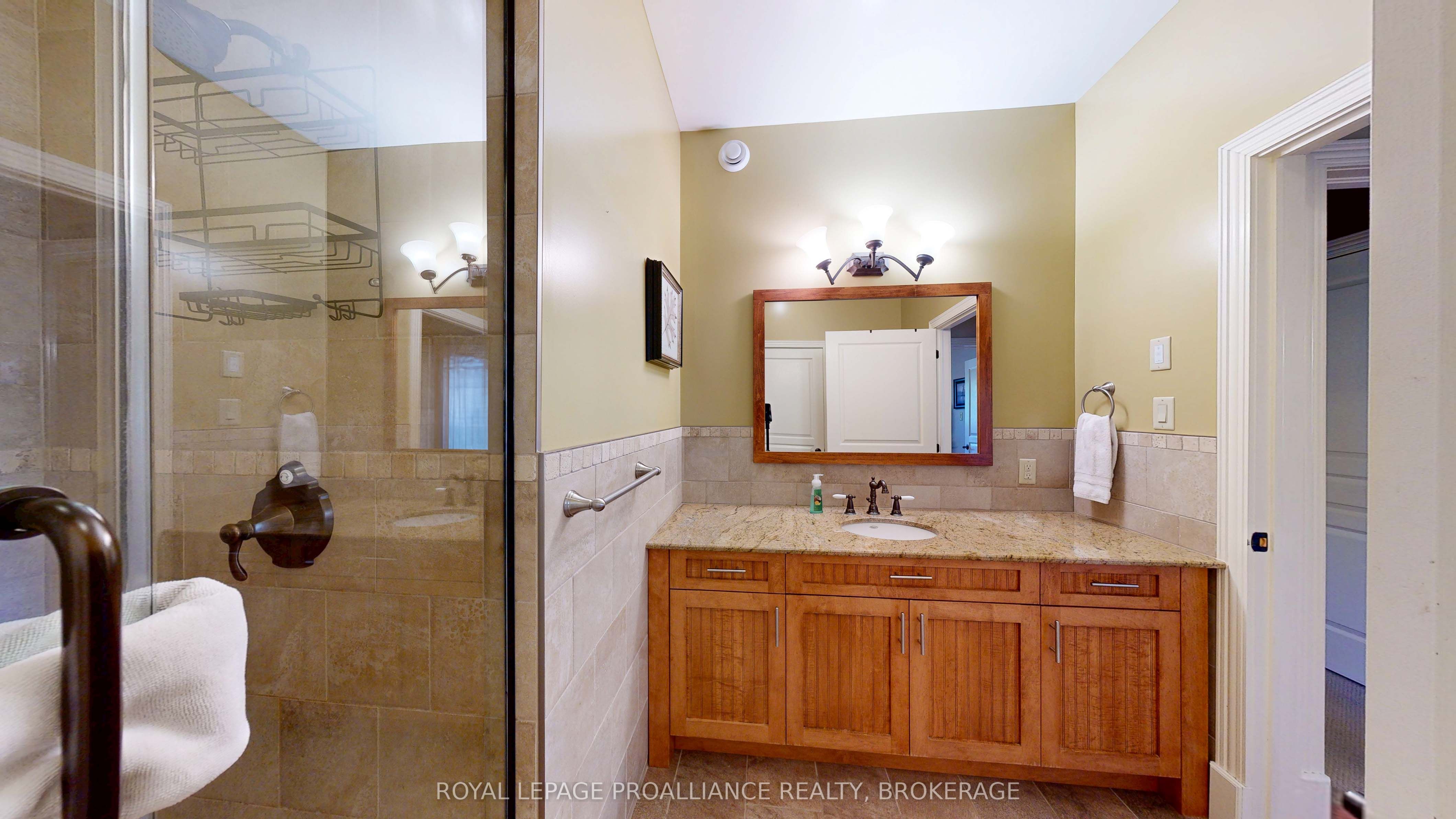 532 10th Concession Road 12-6 Property Photo 23