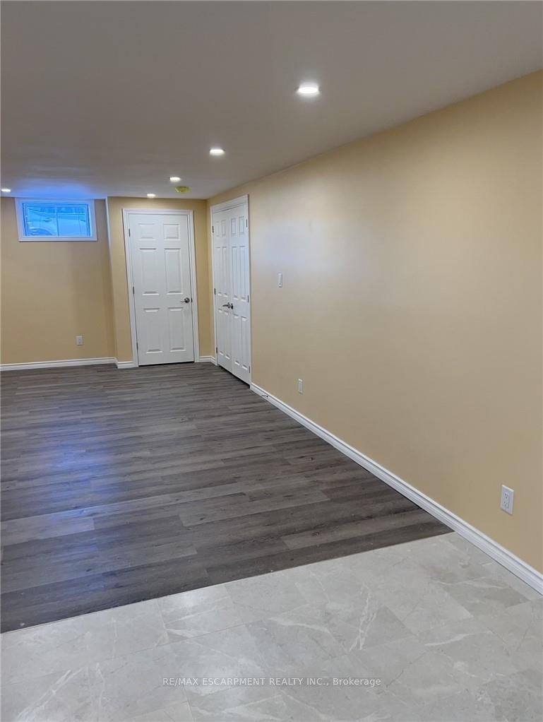 5750 Hodgson Avenue Property Photo 45