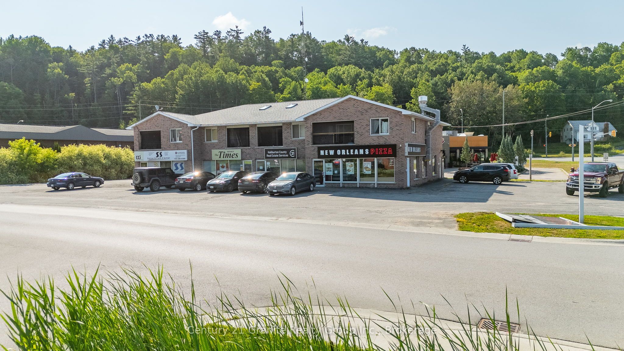 2 Iga Road Property Photo 1