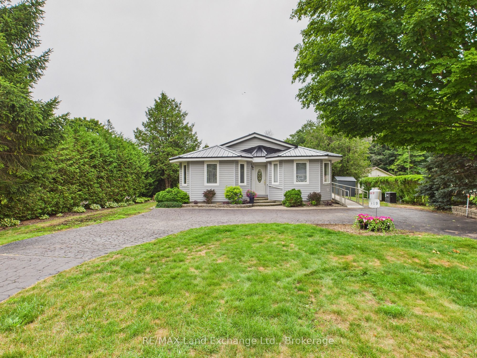 119 Seneca St