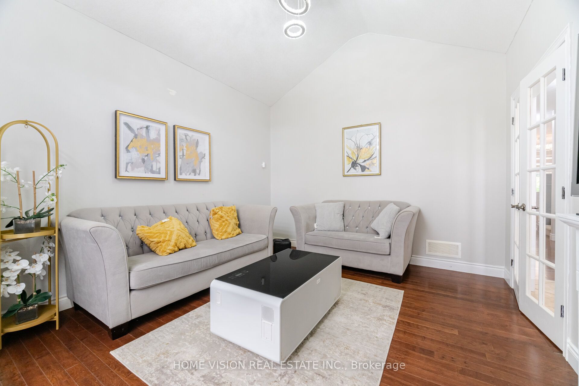 595 Firefly Drive S Property Photo 8