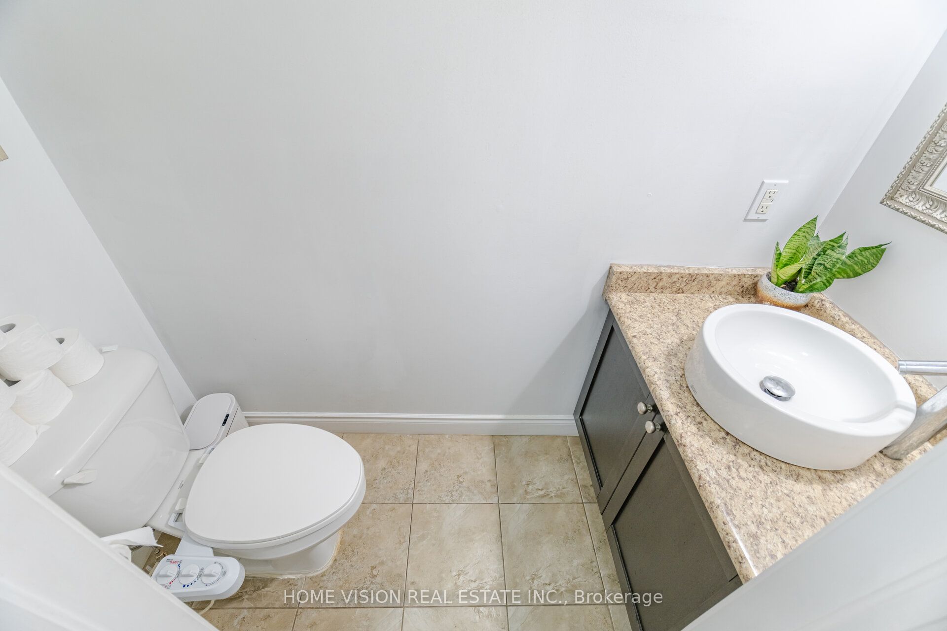 595 Firefly Drive S Property Photo 27