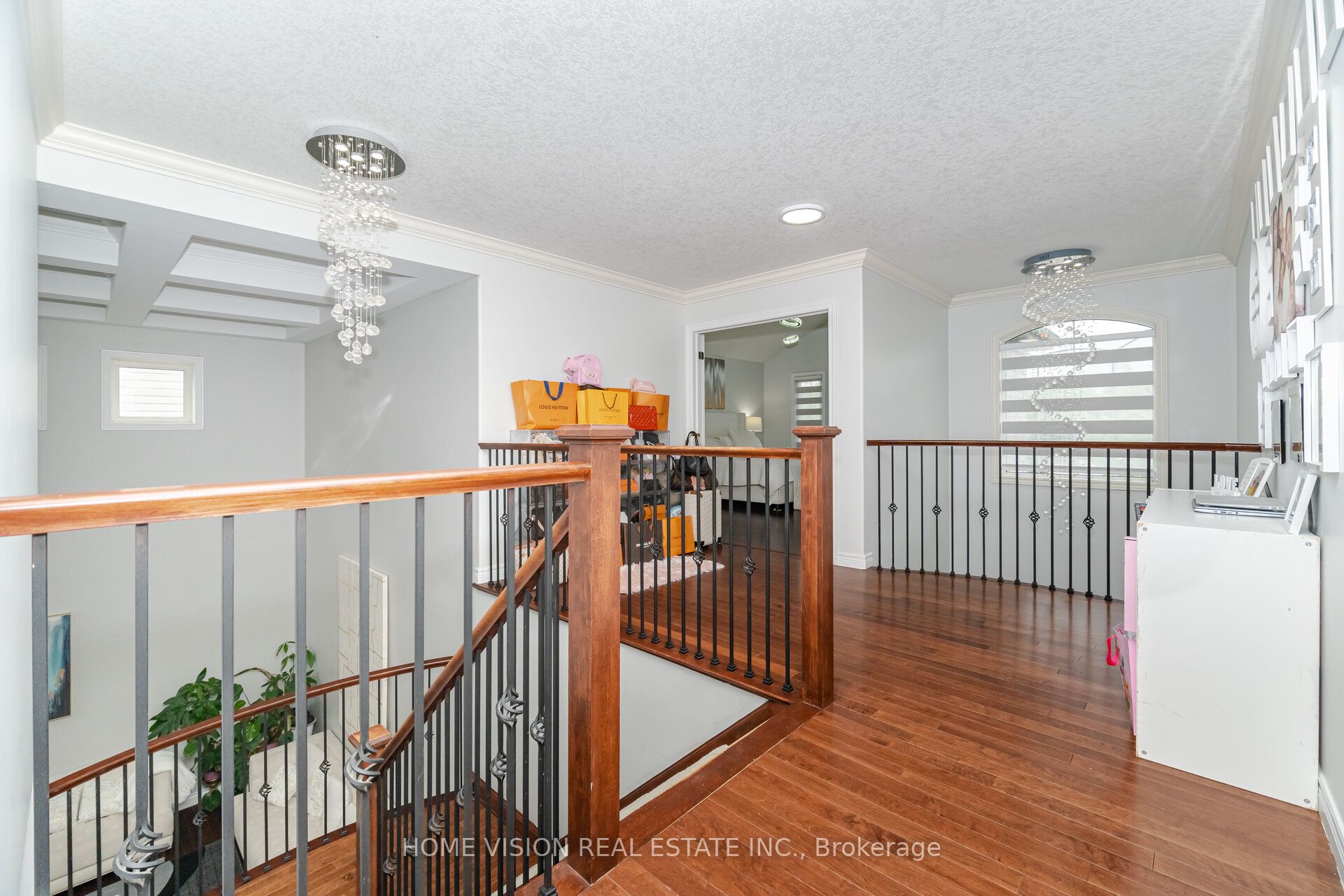 595 Firefly Drive S Property Photo 30