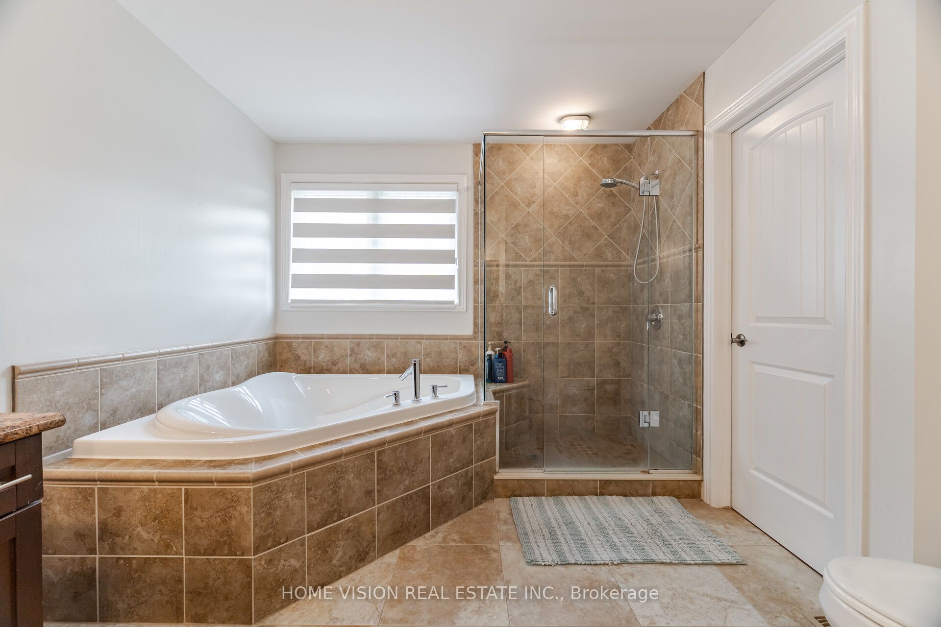 595 Firefly Drive S Property Photo 34