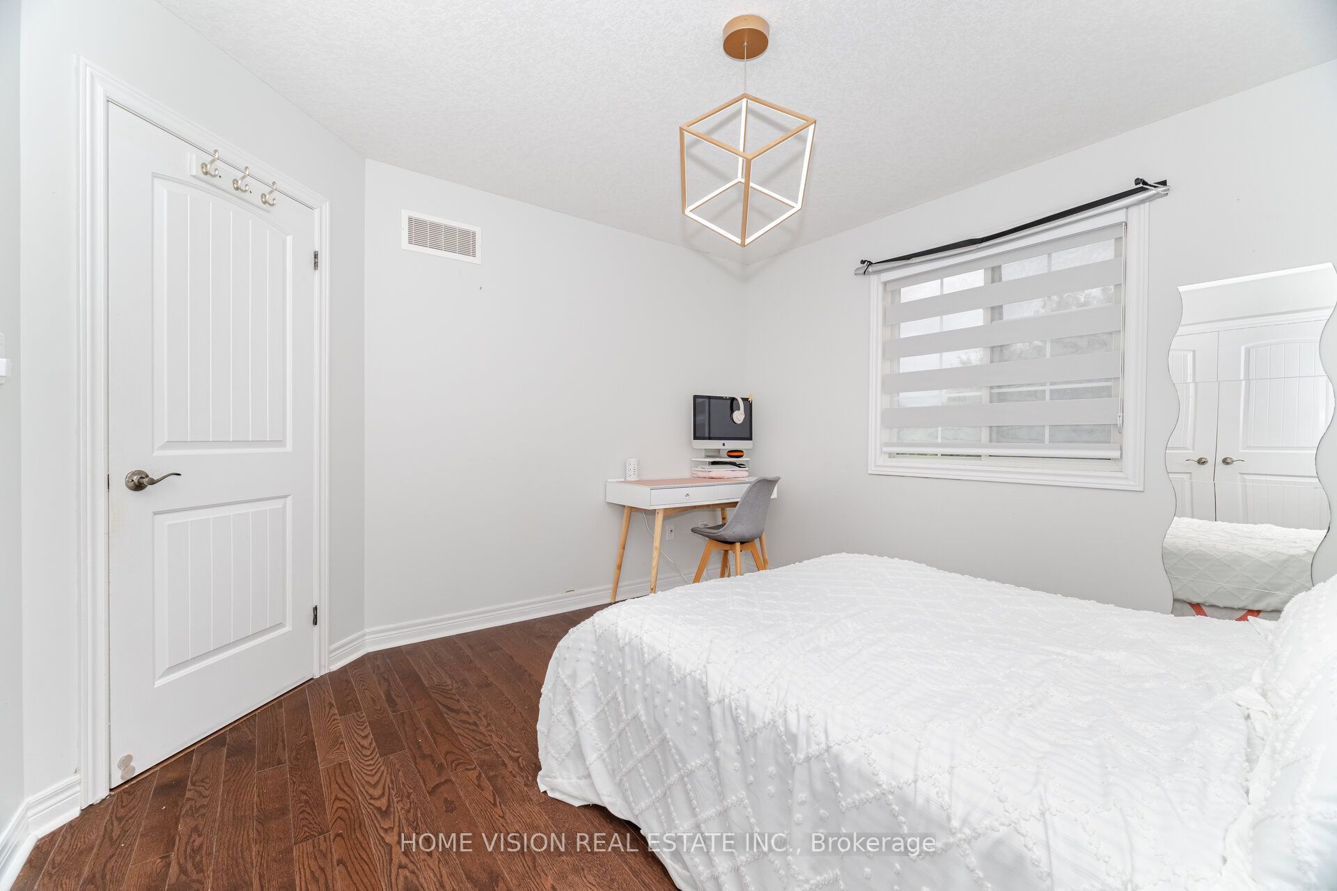 595 Firefly Drive S Property Photo 37