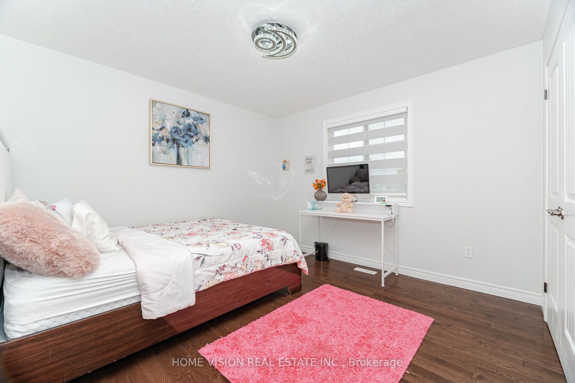 595 Firefly Drive S Property Photo 38