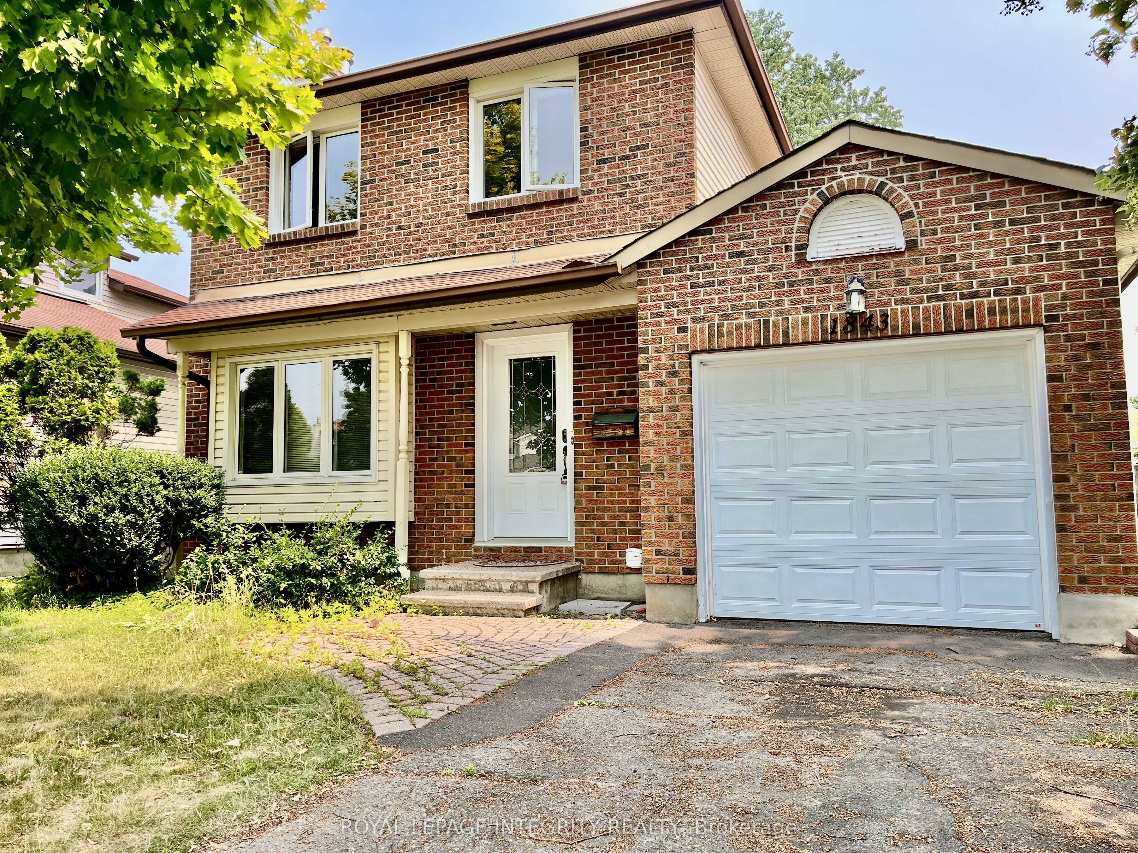 1843 Prestwick Drive Property Photo 1