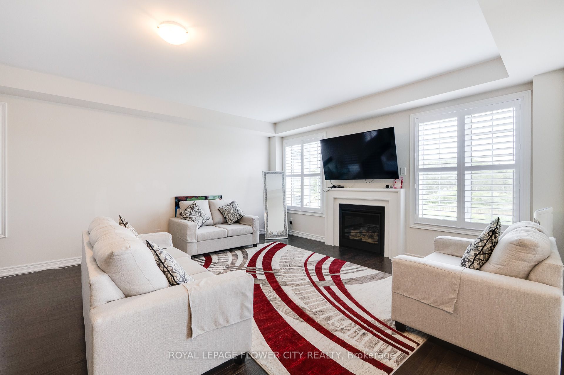 588 Beckview Crescent Property Photo 14