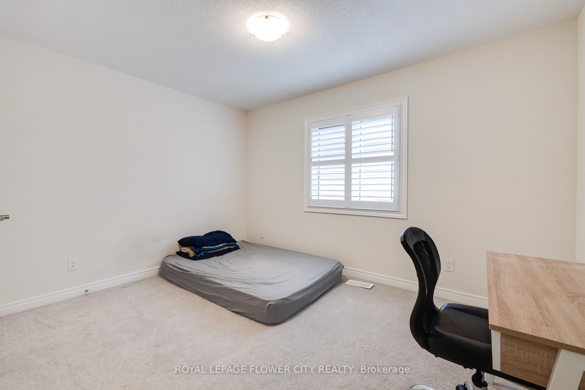 588 Beckview Crescent Property Photo 35