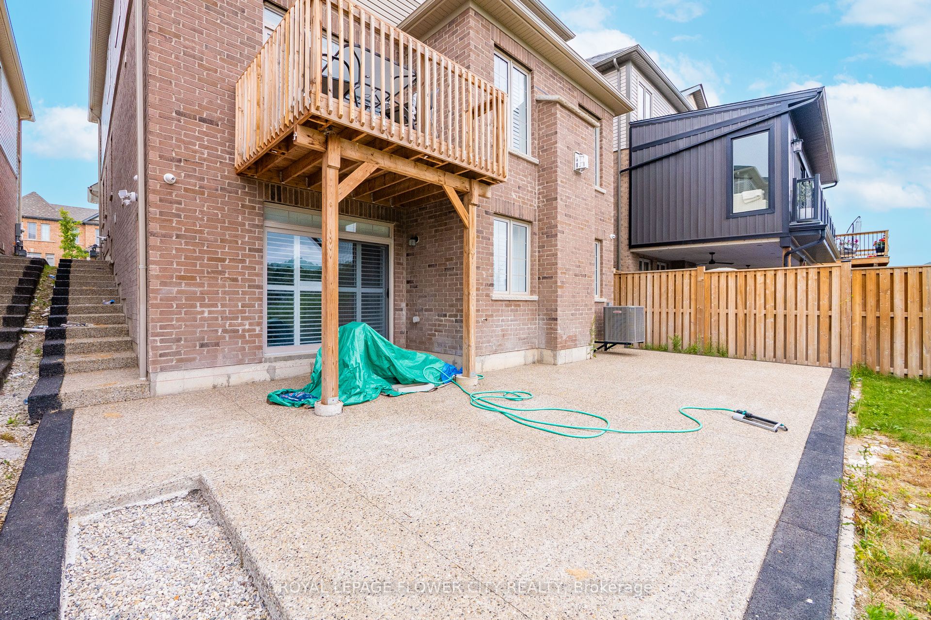 588 Beckview Crescent Property Photo 42