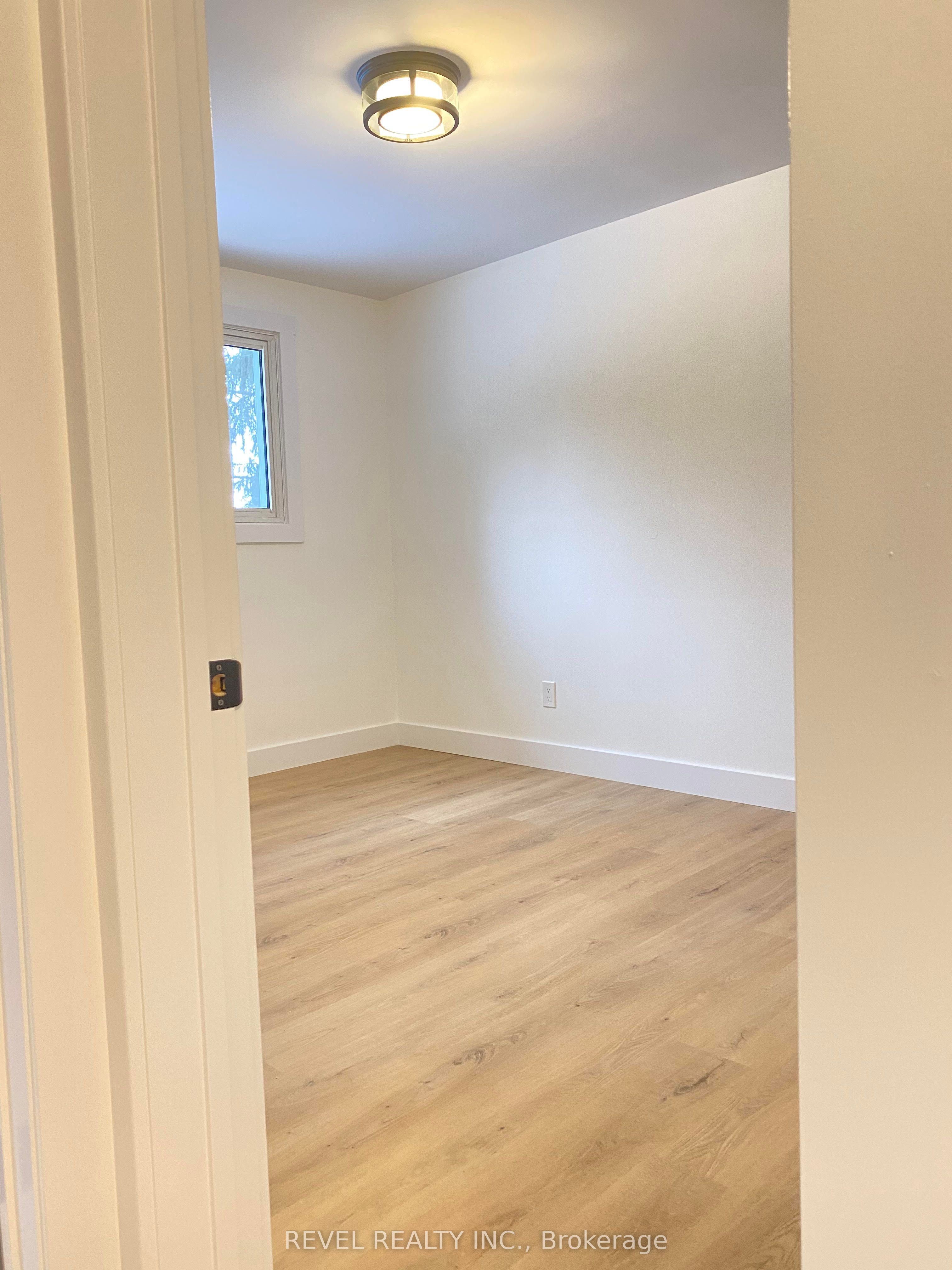 79 Inwood Crescent Property Photo 9