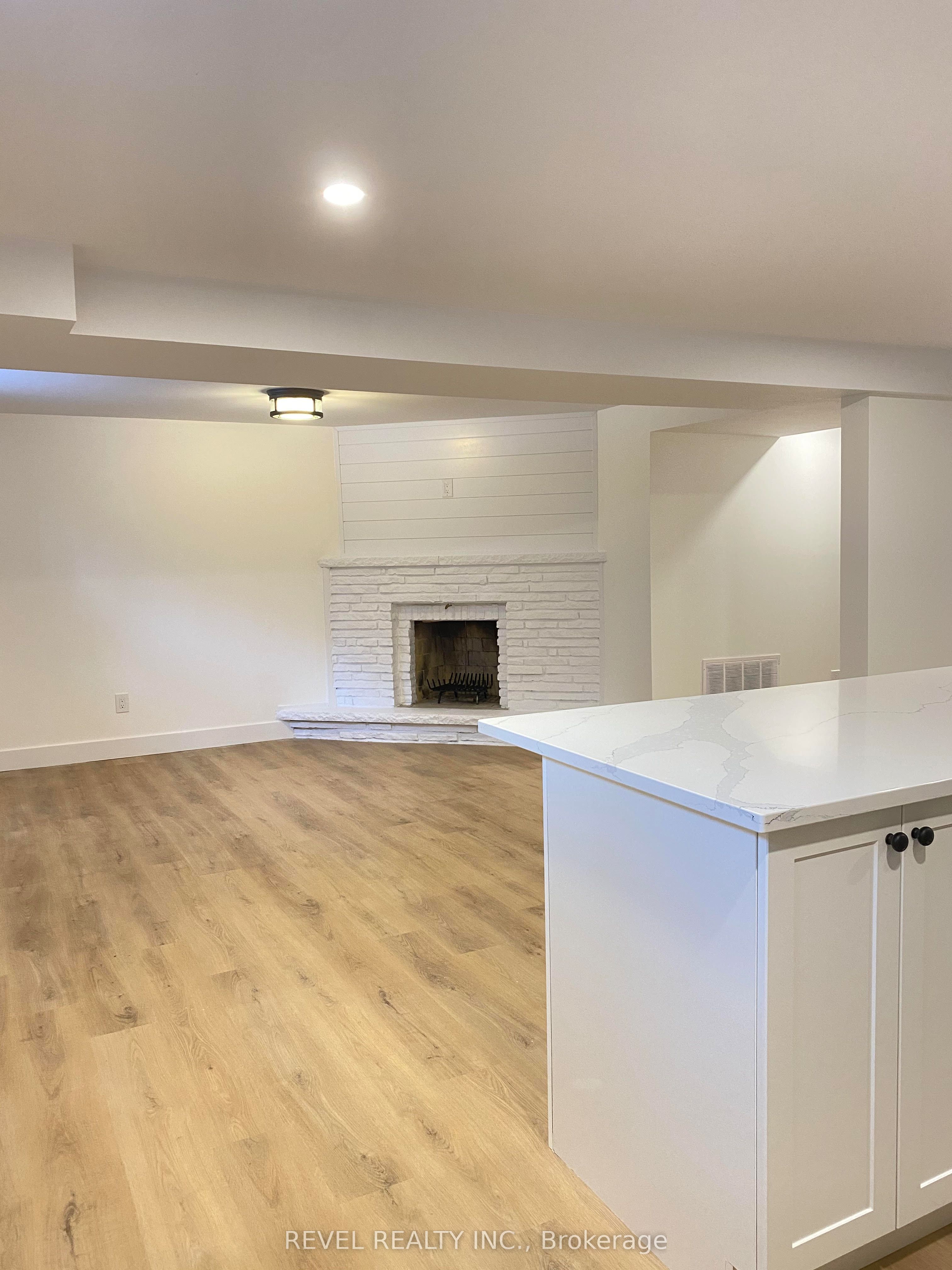 79 Inwood Crescent Property Photo 15