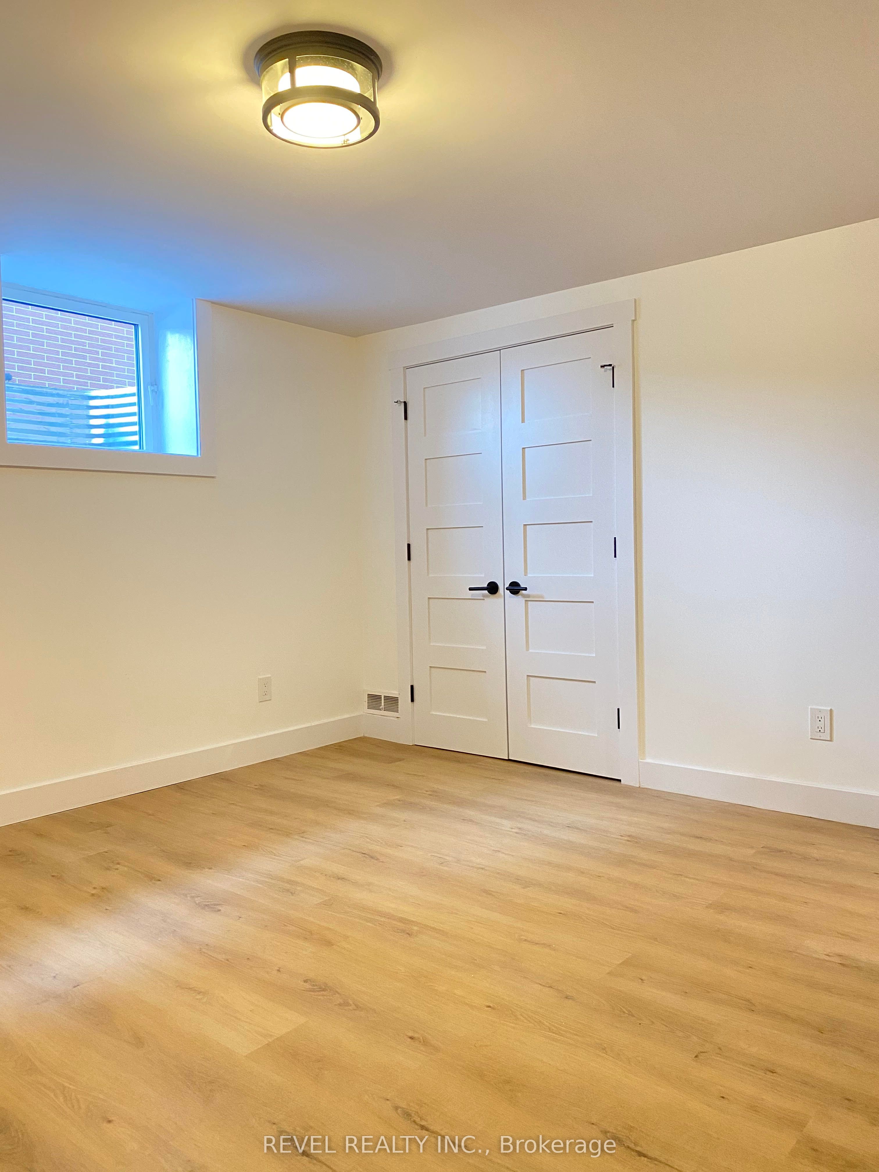 79 Inwood Crescent Property Photo 19