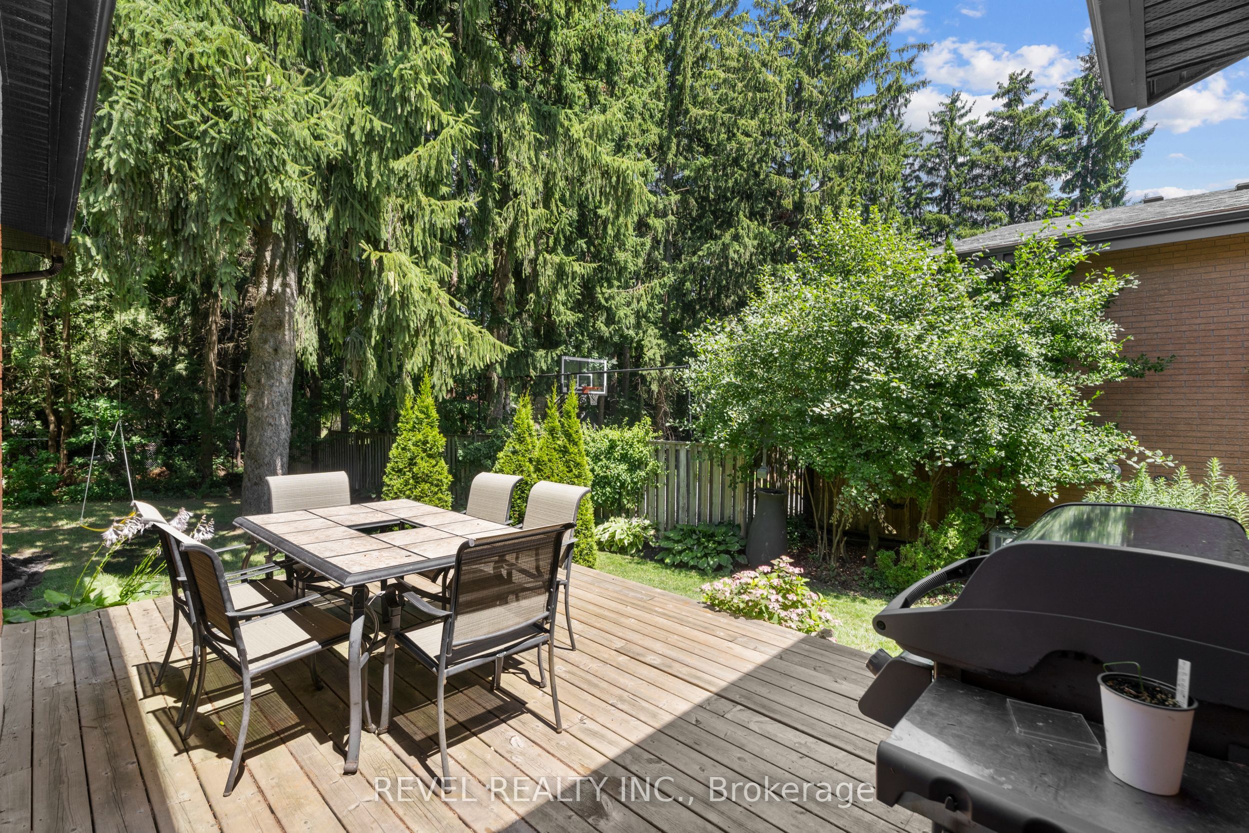 79 Inwood Crescent Property Photo 23