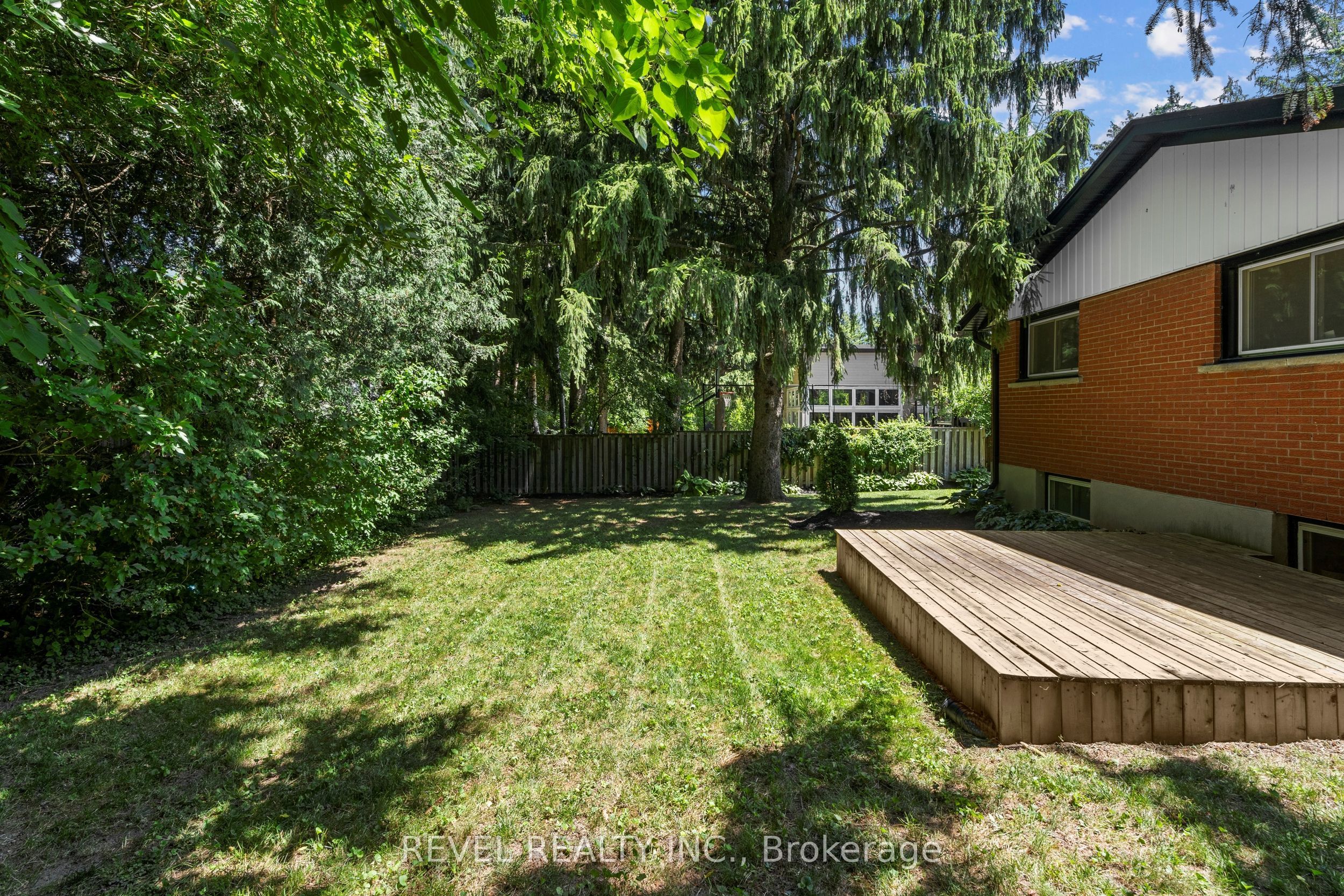 79 Inwood Crescent Property Photo 26