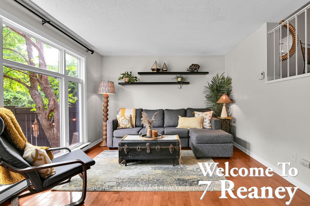 7 Reaney Ct Property Photo 1