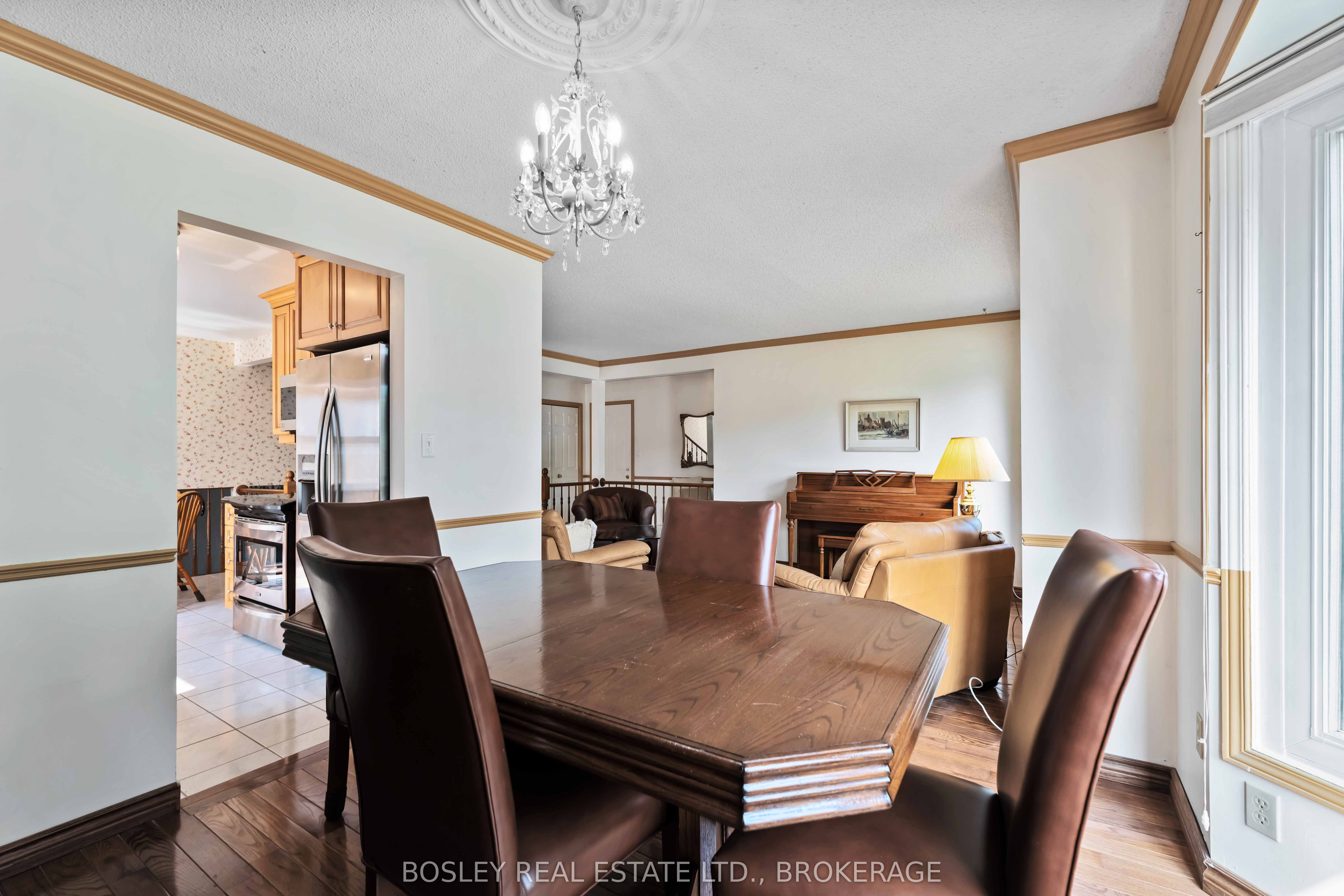 51 The Meadows Street Property Photo 11