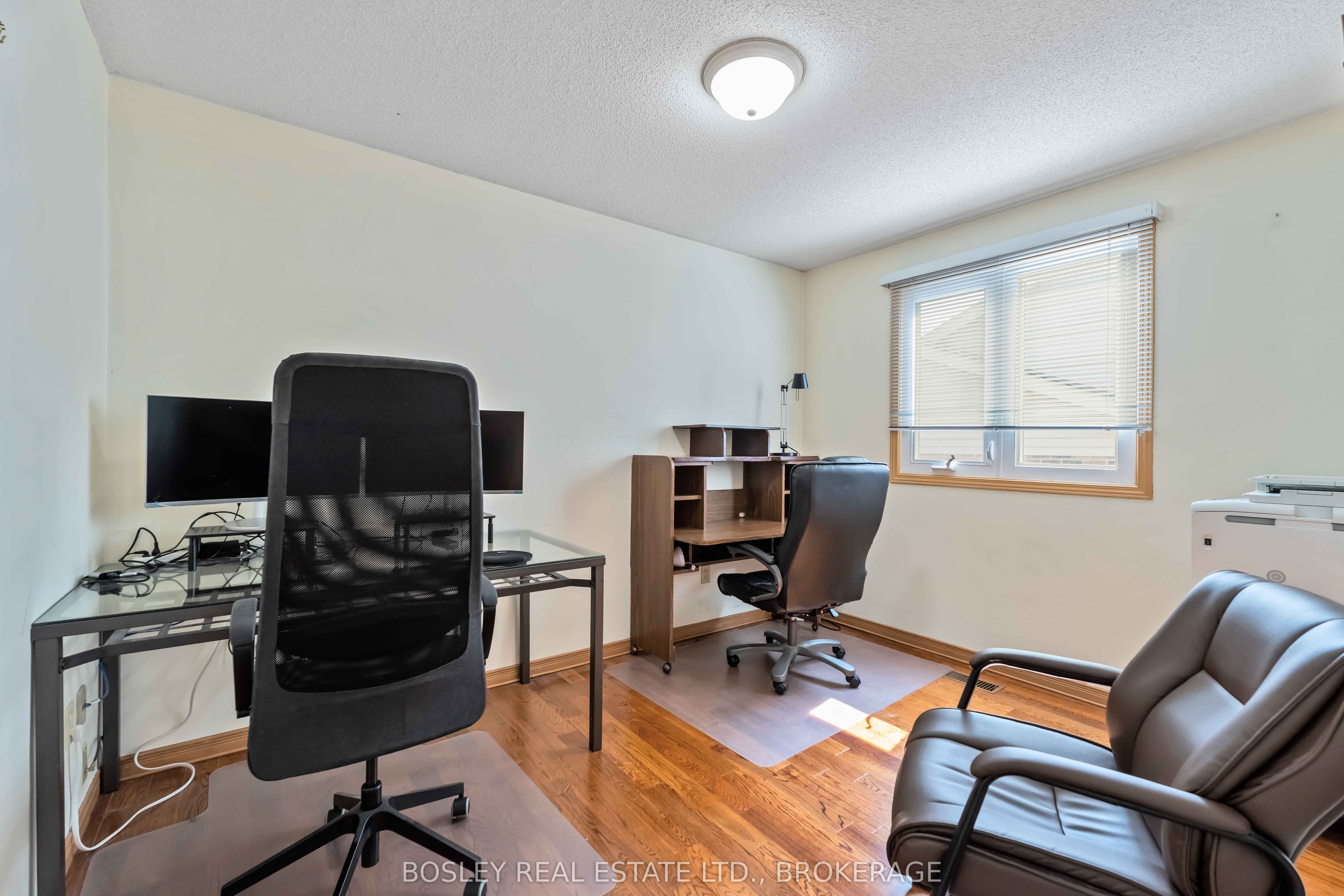 51 The Meadows Street Property Photo 23