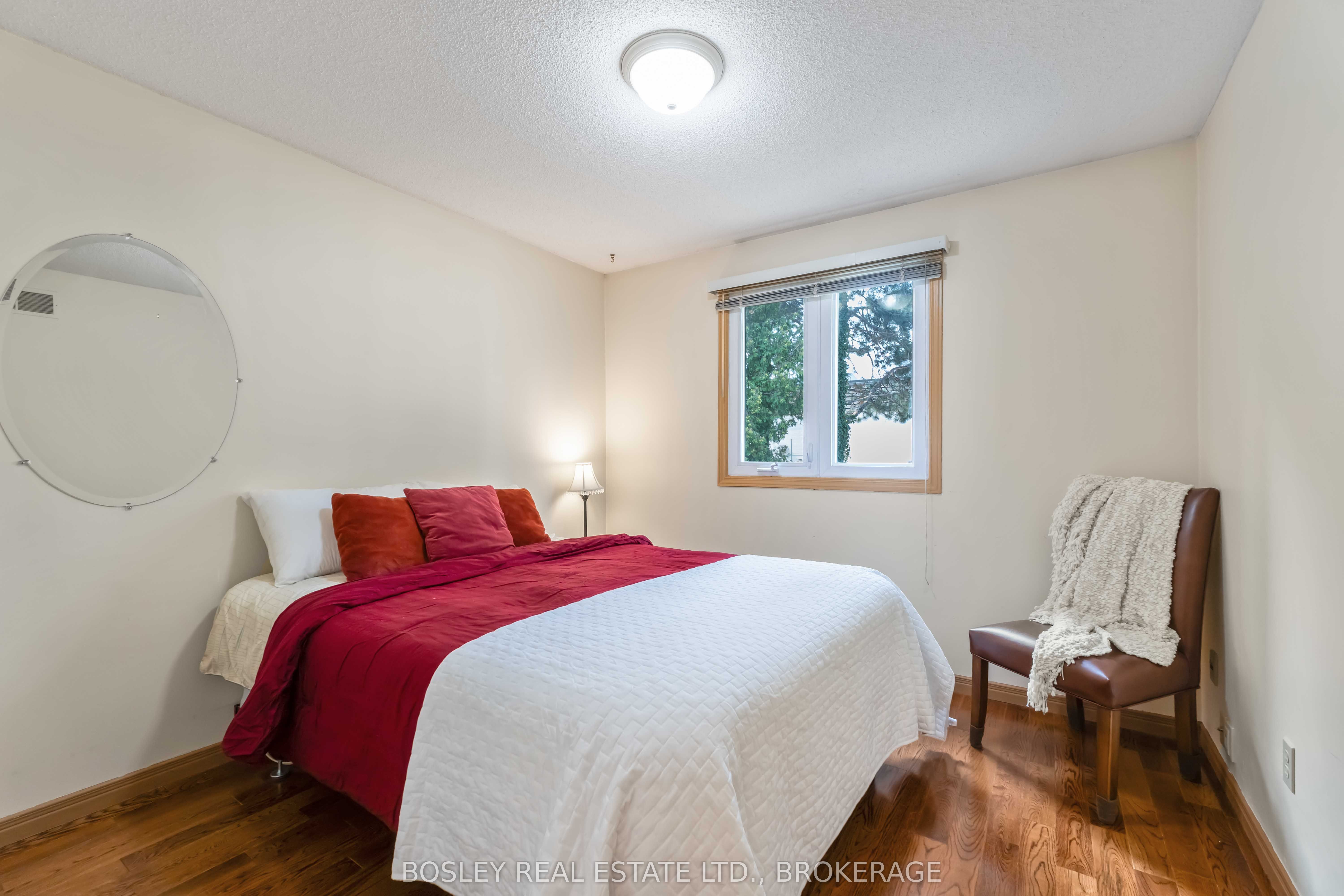 51 The Meadows Street Property Photo 24