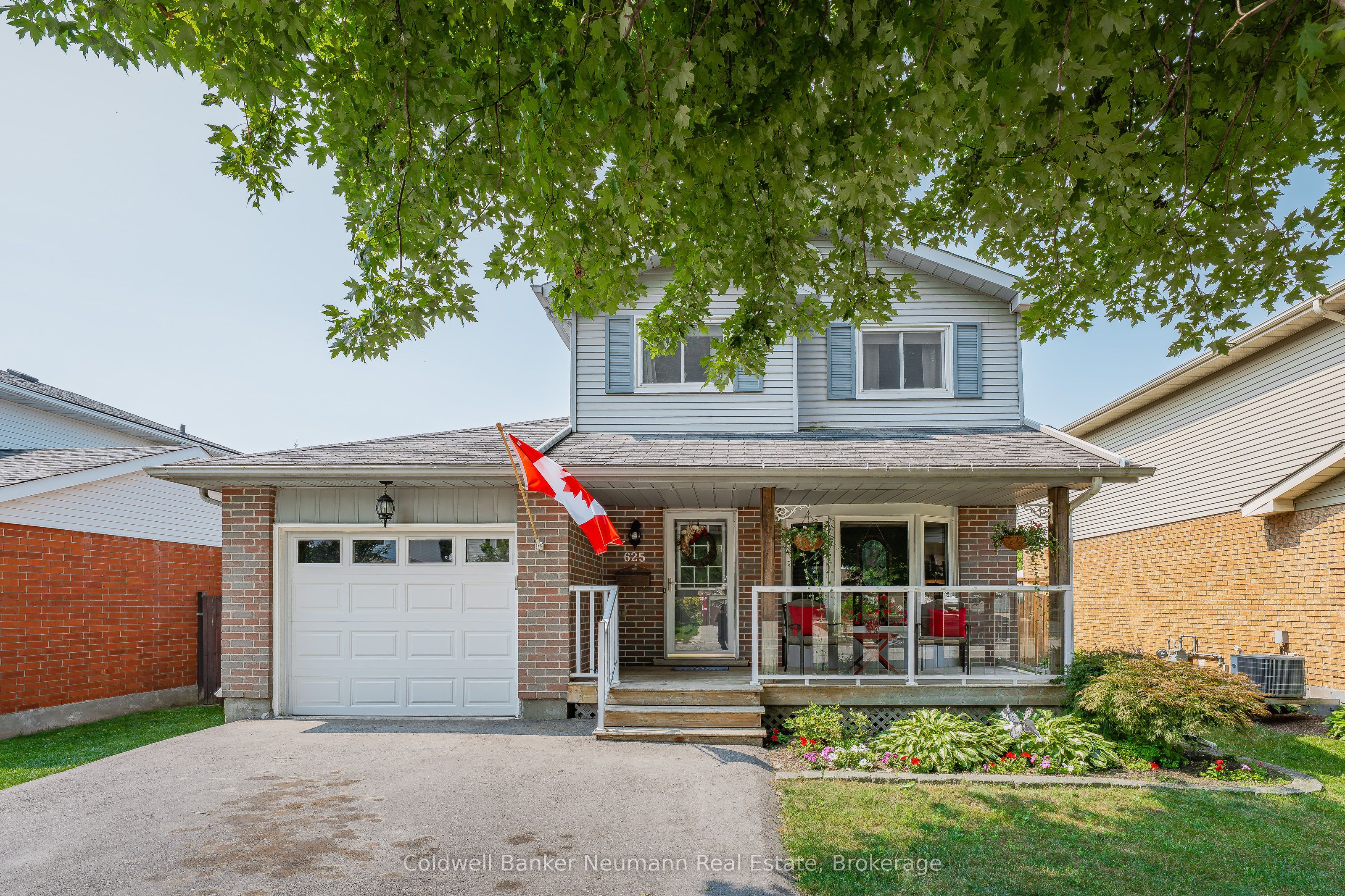 625 Holman Cres Property Photo 1