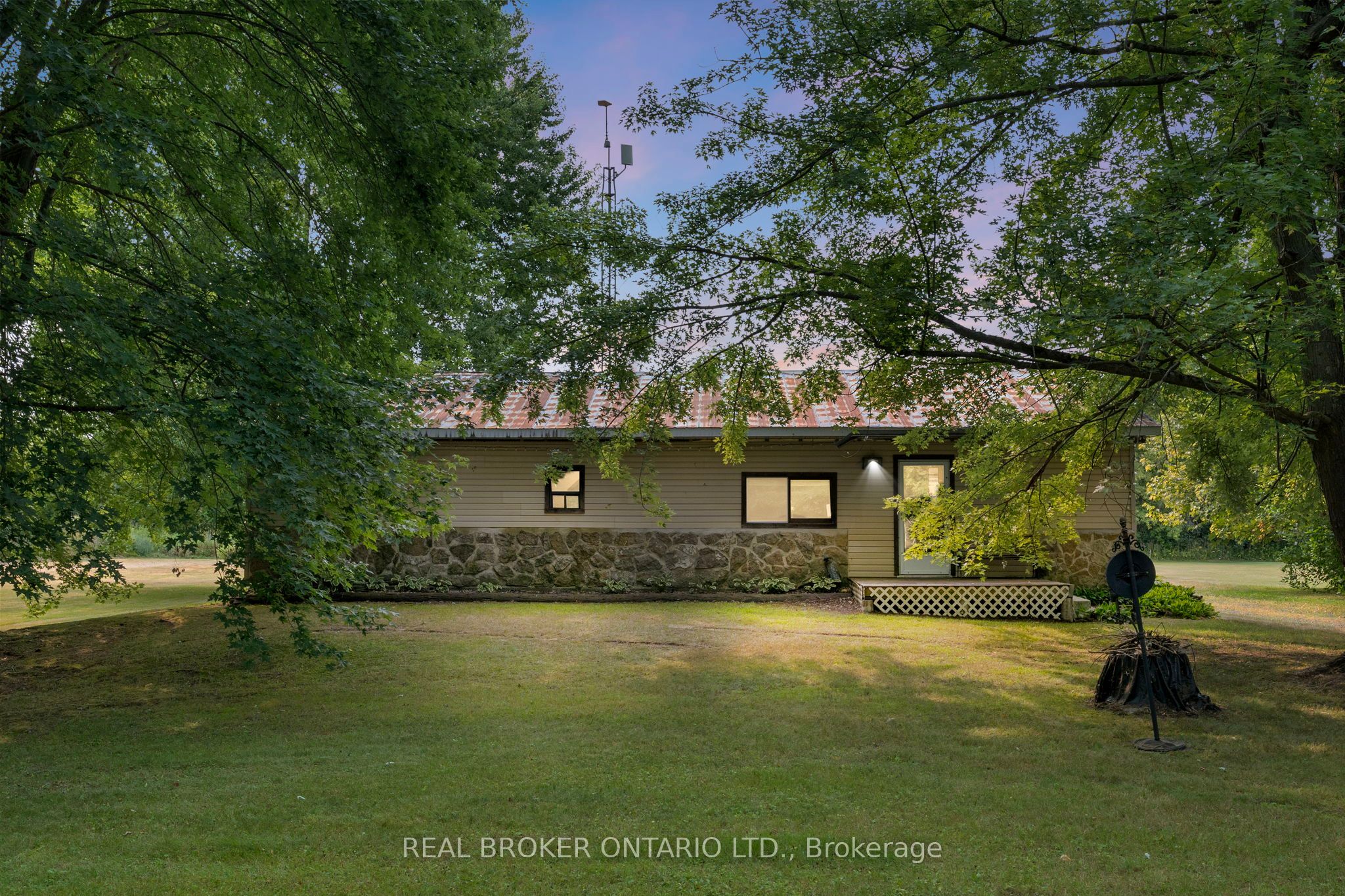 2780 Tompkins Road
