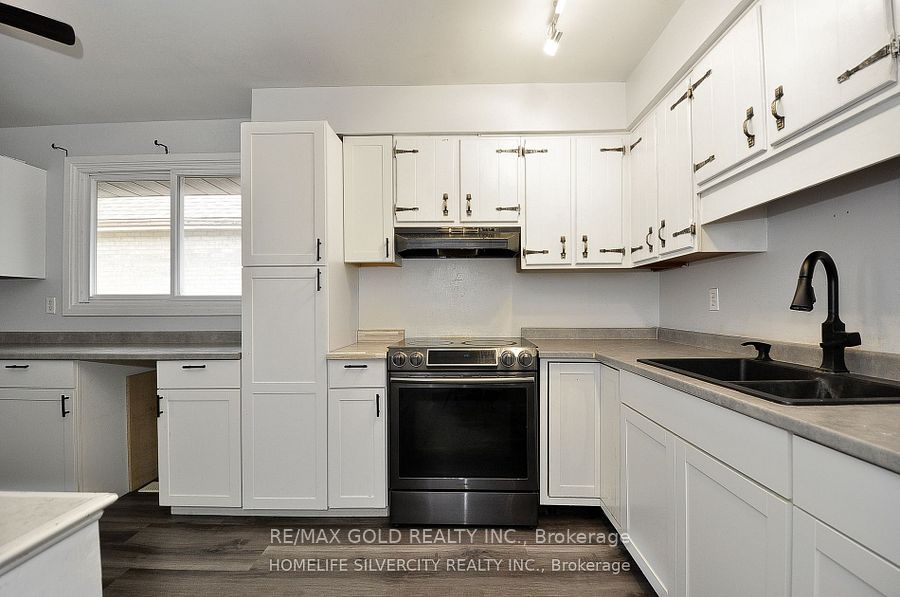 152 Elgin Street Property Photo 8