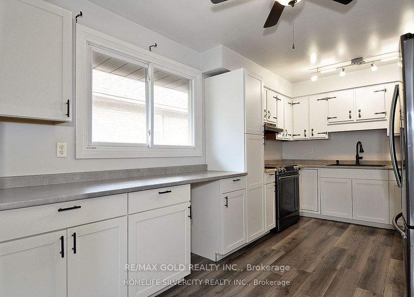 152 Elgin Street Property Photo 9