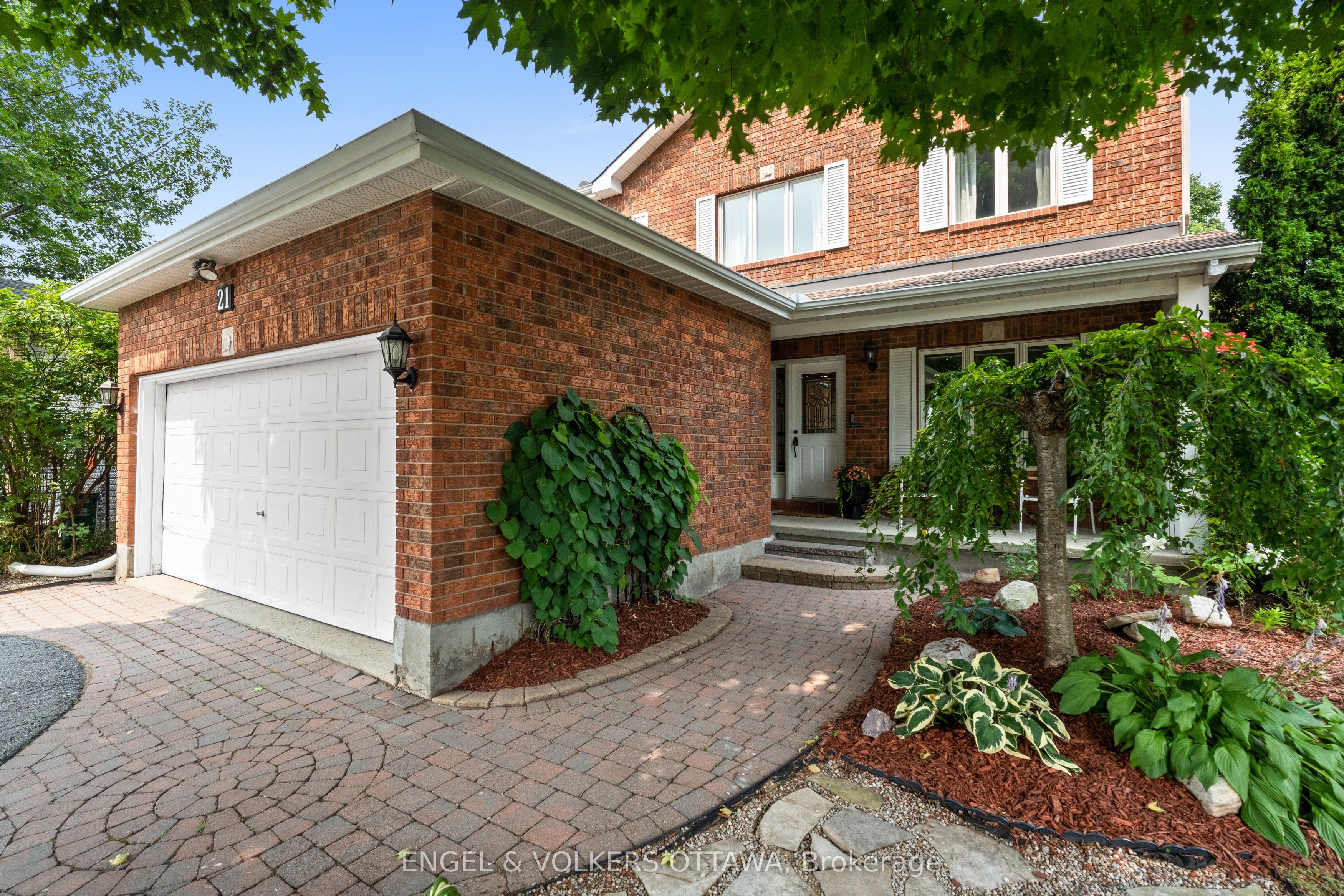 21 Mayford Ave Property Photo 1