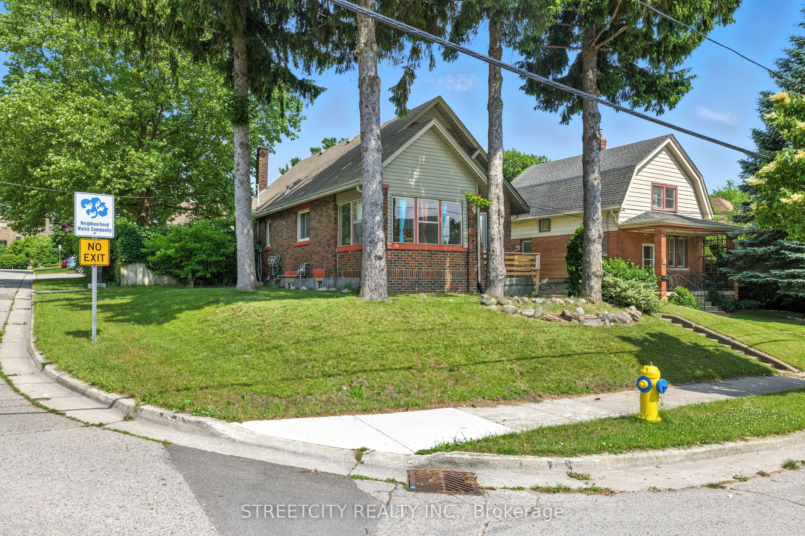 418 Ashland Avenue Property Photo 1