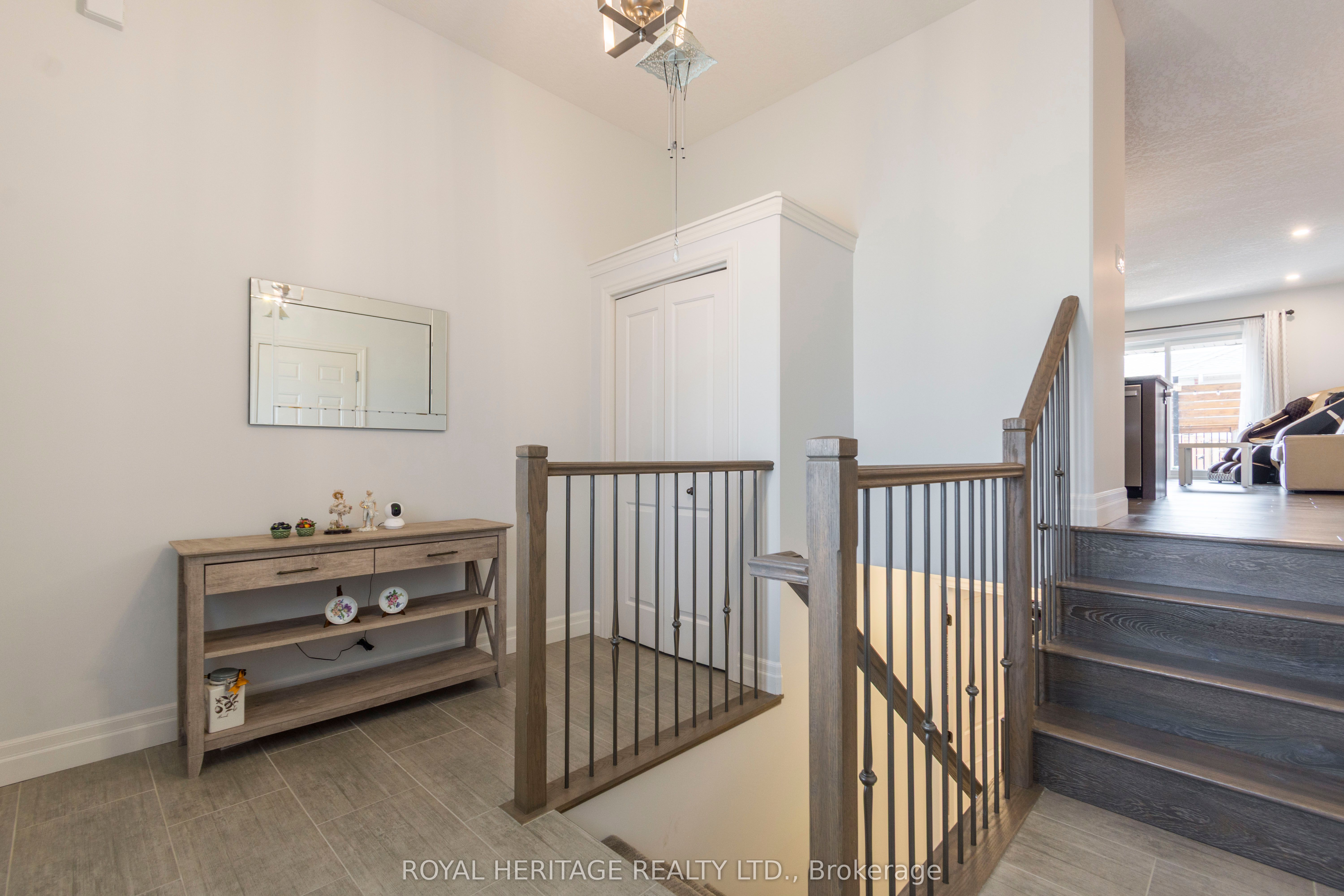 151 Rollins Drive Property Photo 6