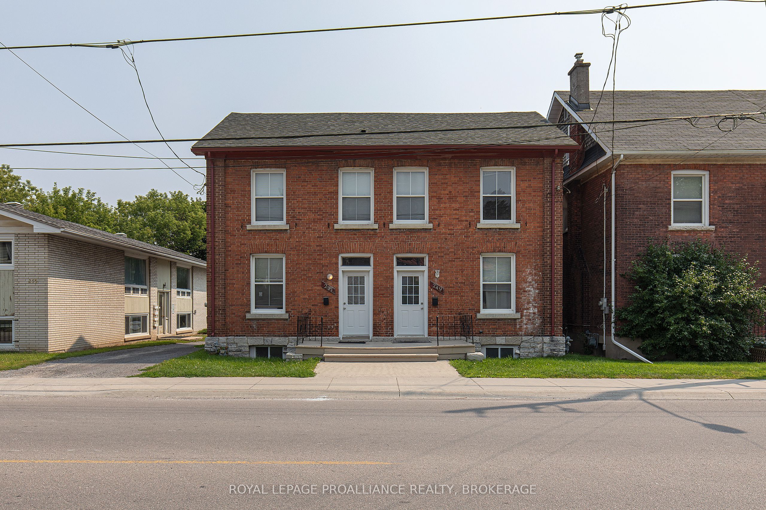 251 Division Street Property Photo 1