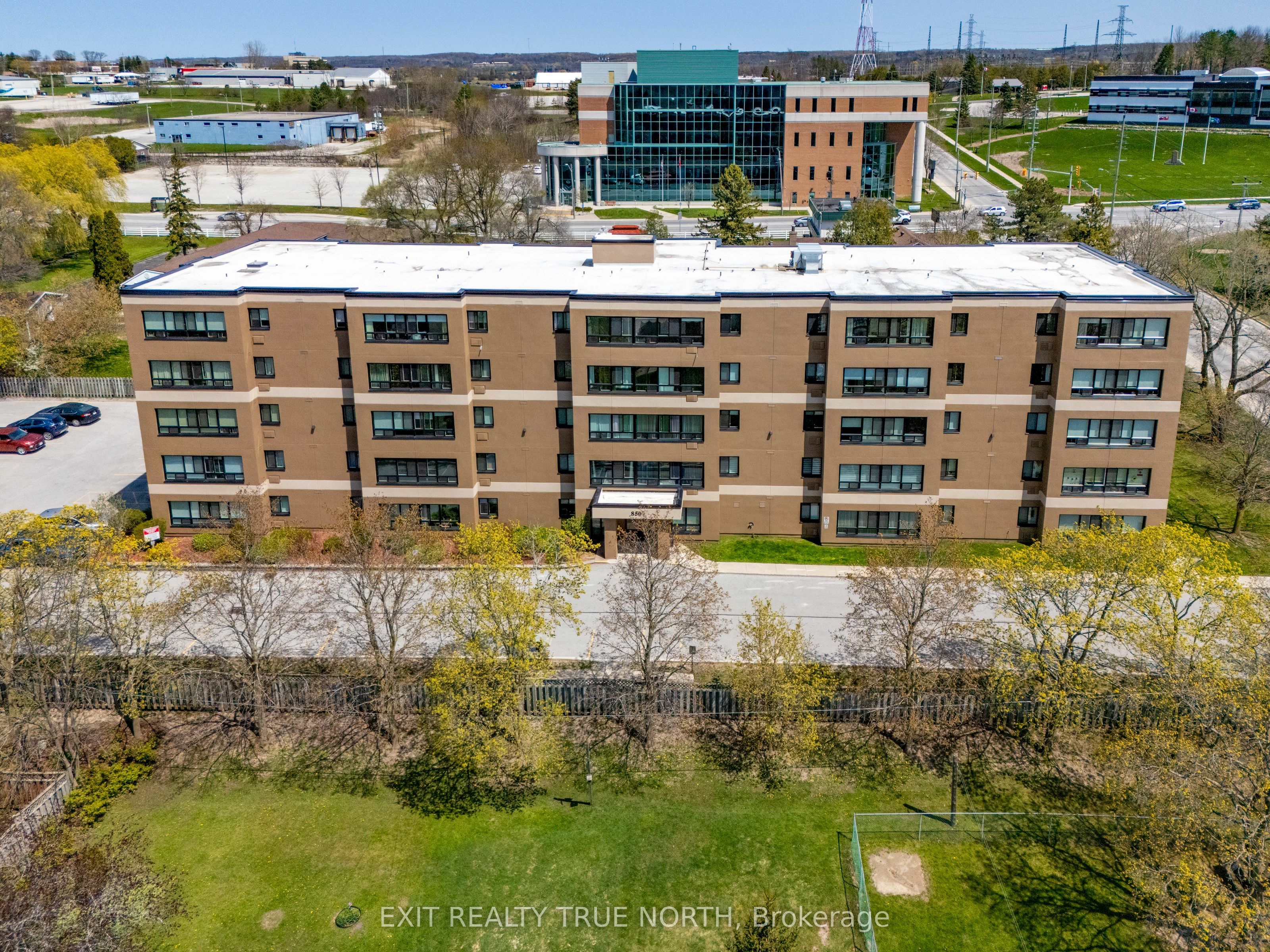 850 6th Street E 204 Property Photo 20