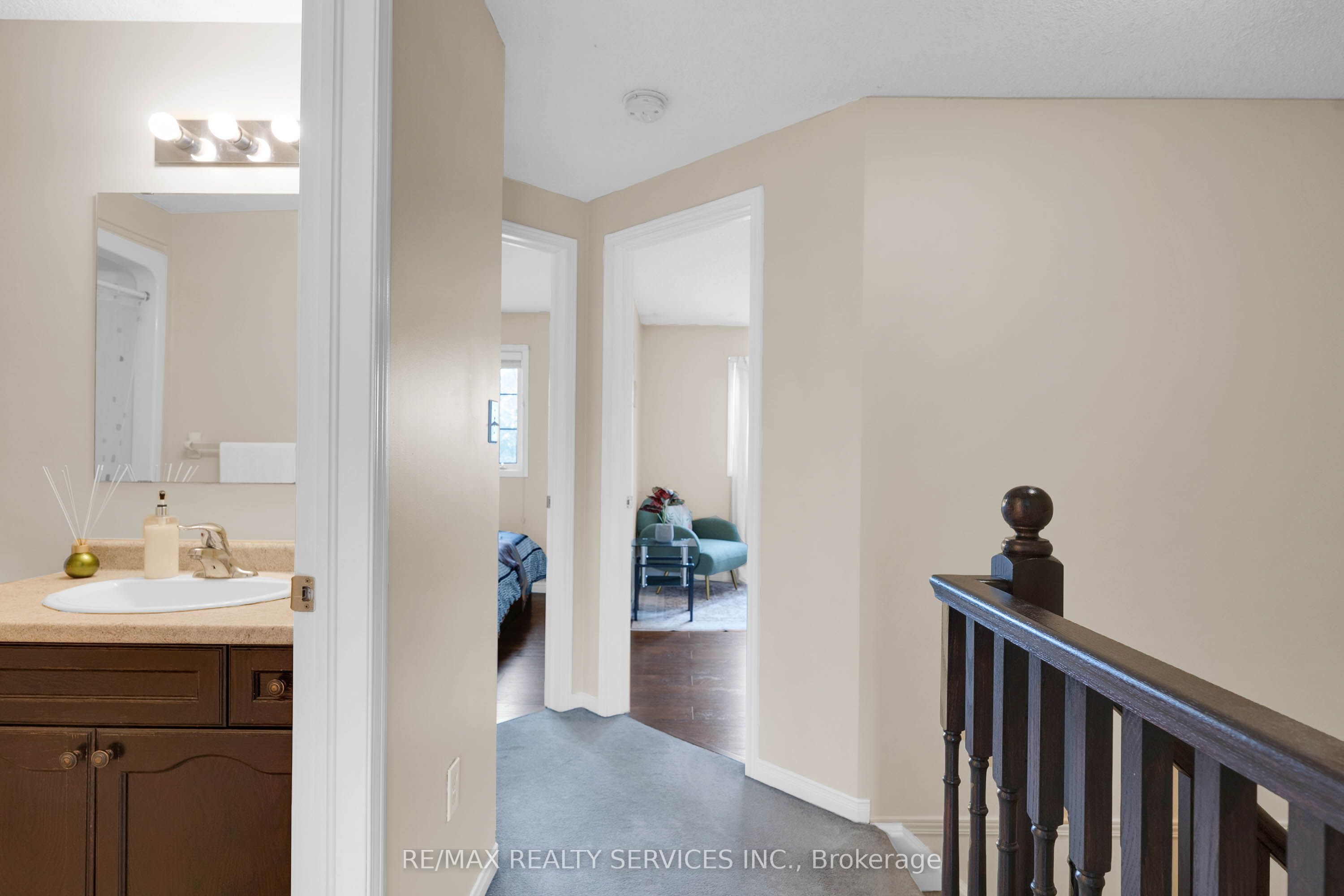 36 Fallowfield Drive Property Photo 19