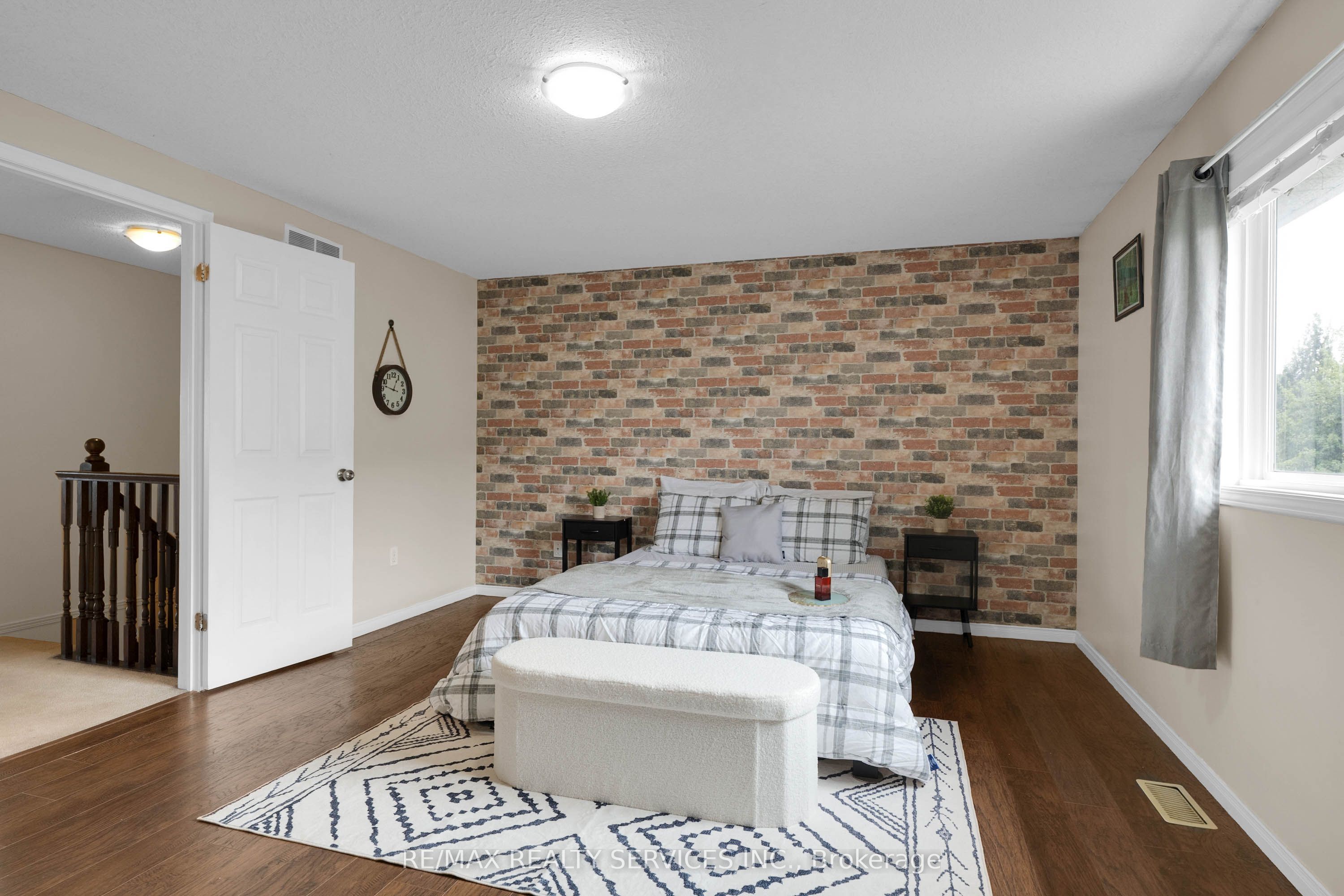 36 Fallowfield Drive Property Photo 21