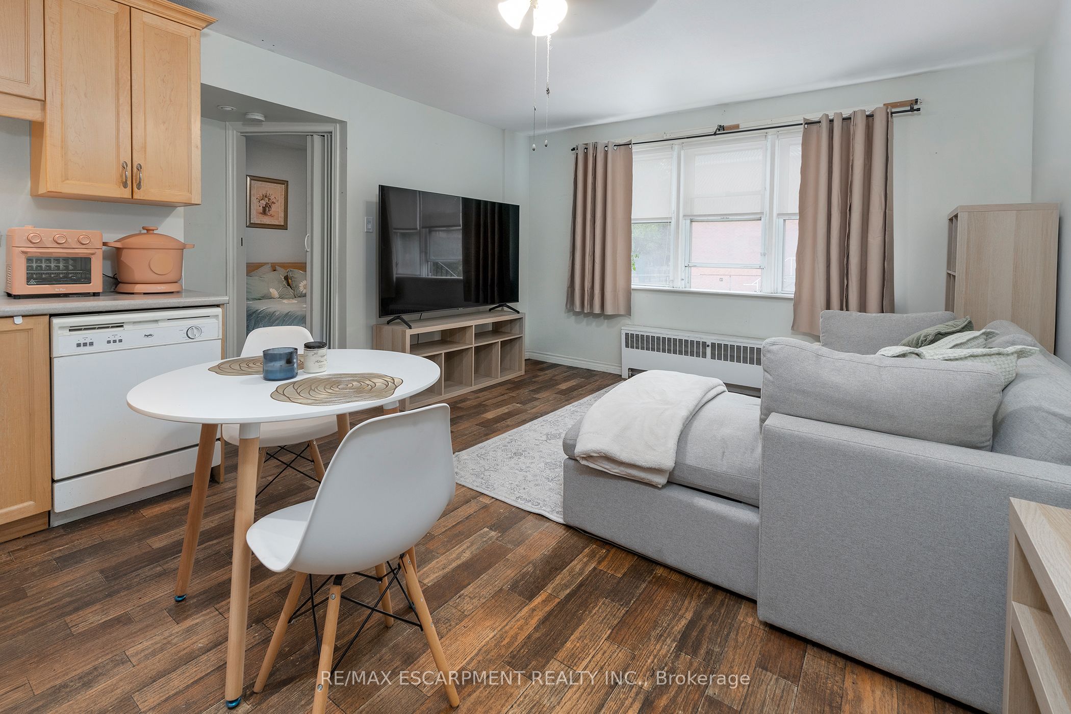 1759 King Street E 14 Property Photo 7