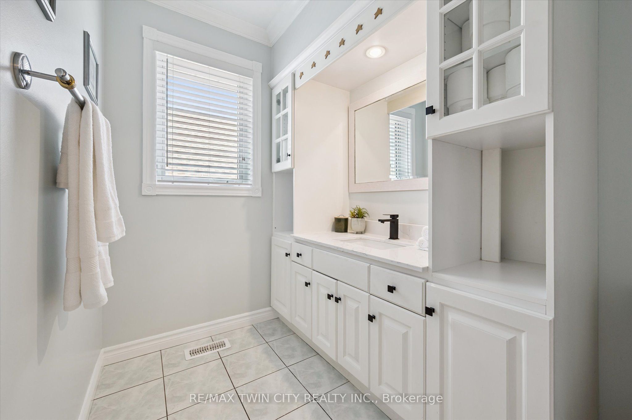 114 Delavan Drive Property Photo 25