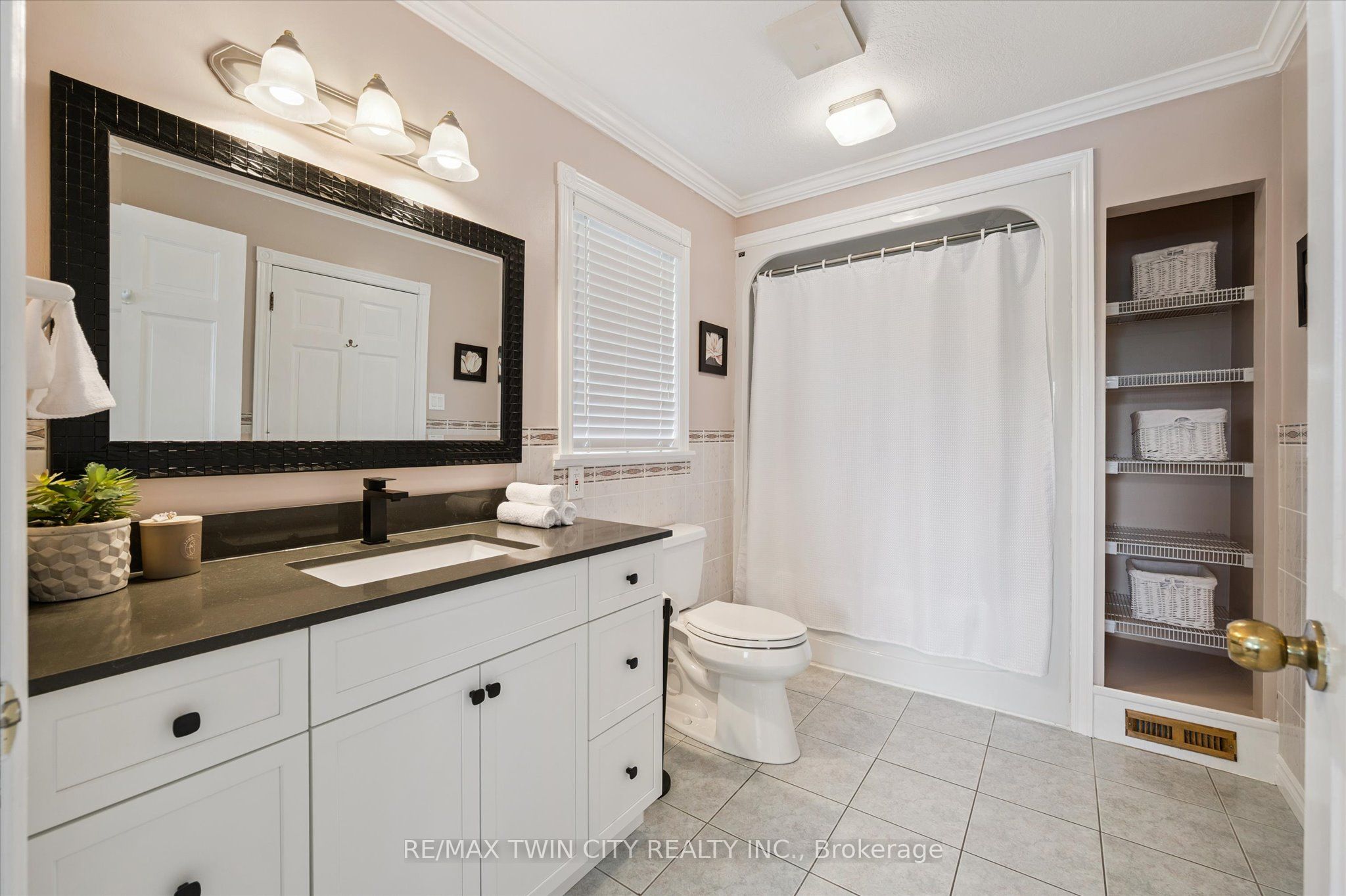 114 Delavan Drive Property Photo 36