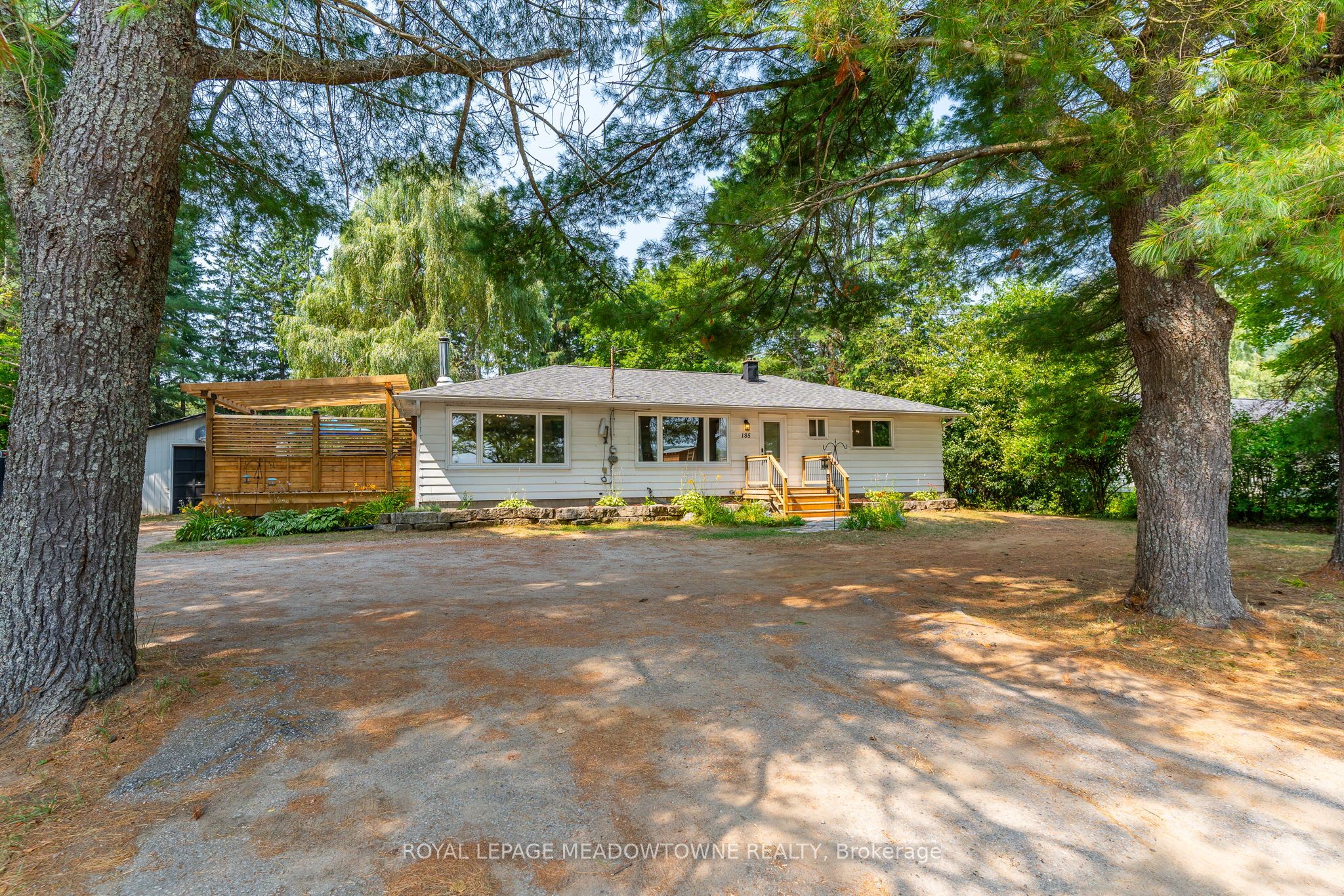 185 Bobcaygeon Road Property Photo 1