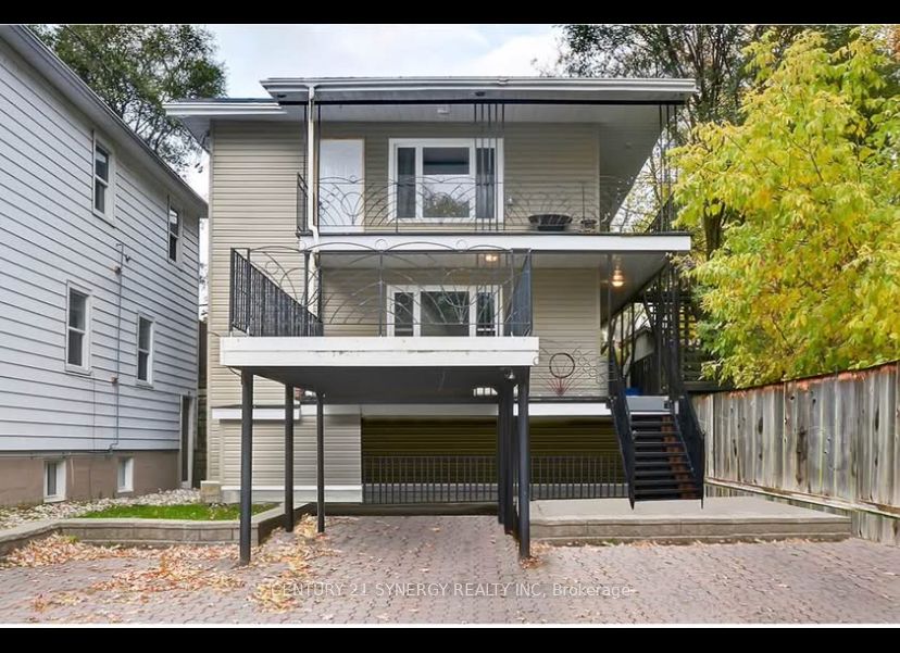 269 Lalemant Street C