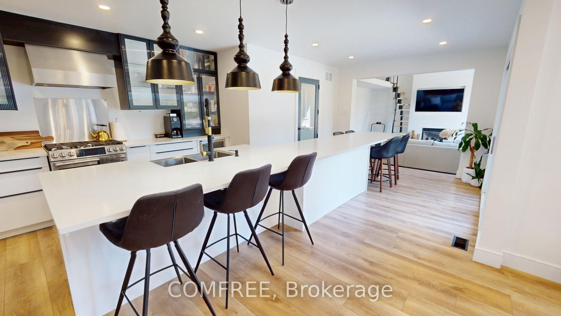 477 Fairview Street Property Photo 10