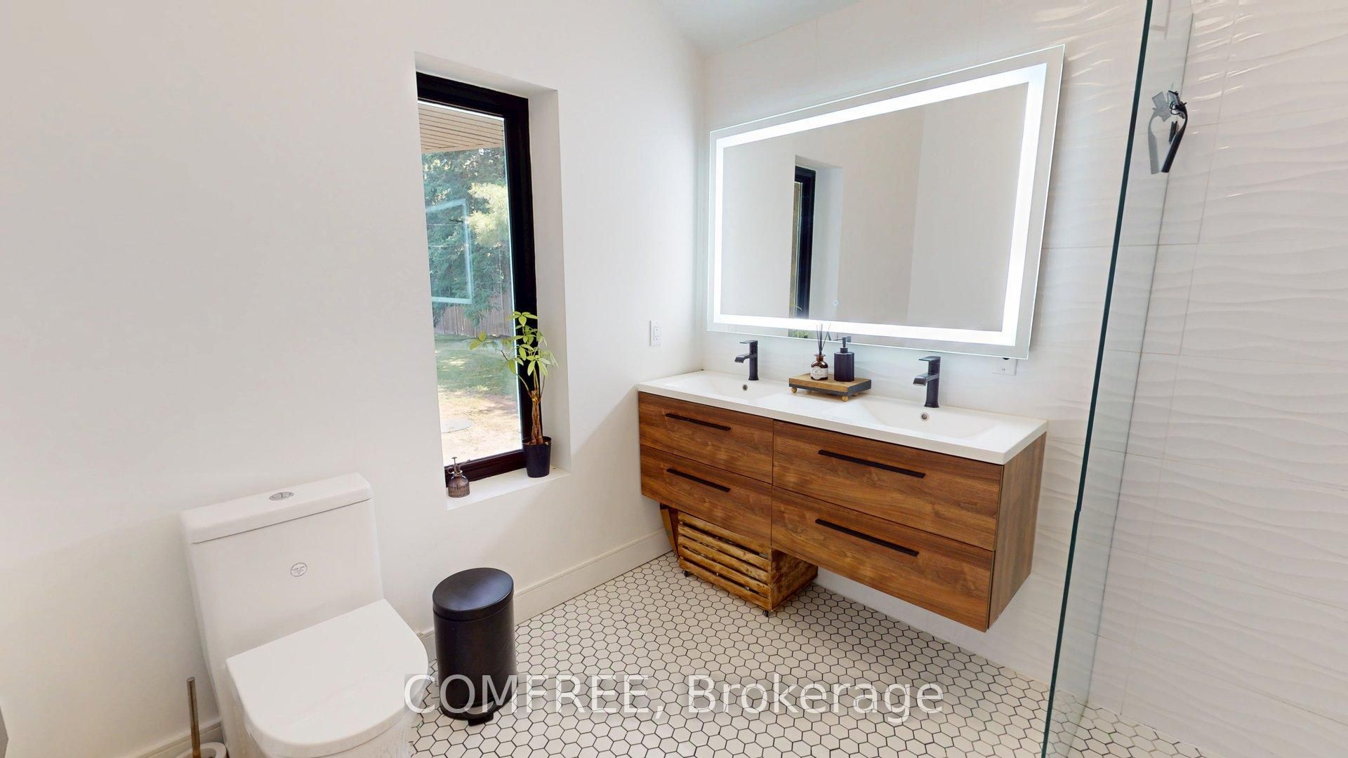 477 Fairview Street Property Photo 17