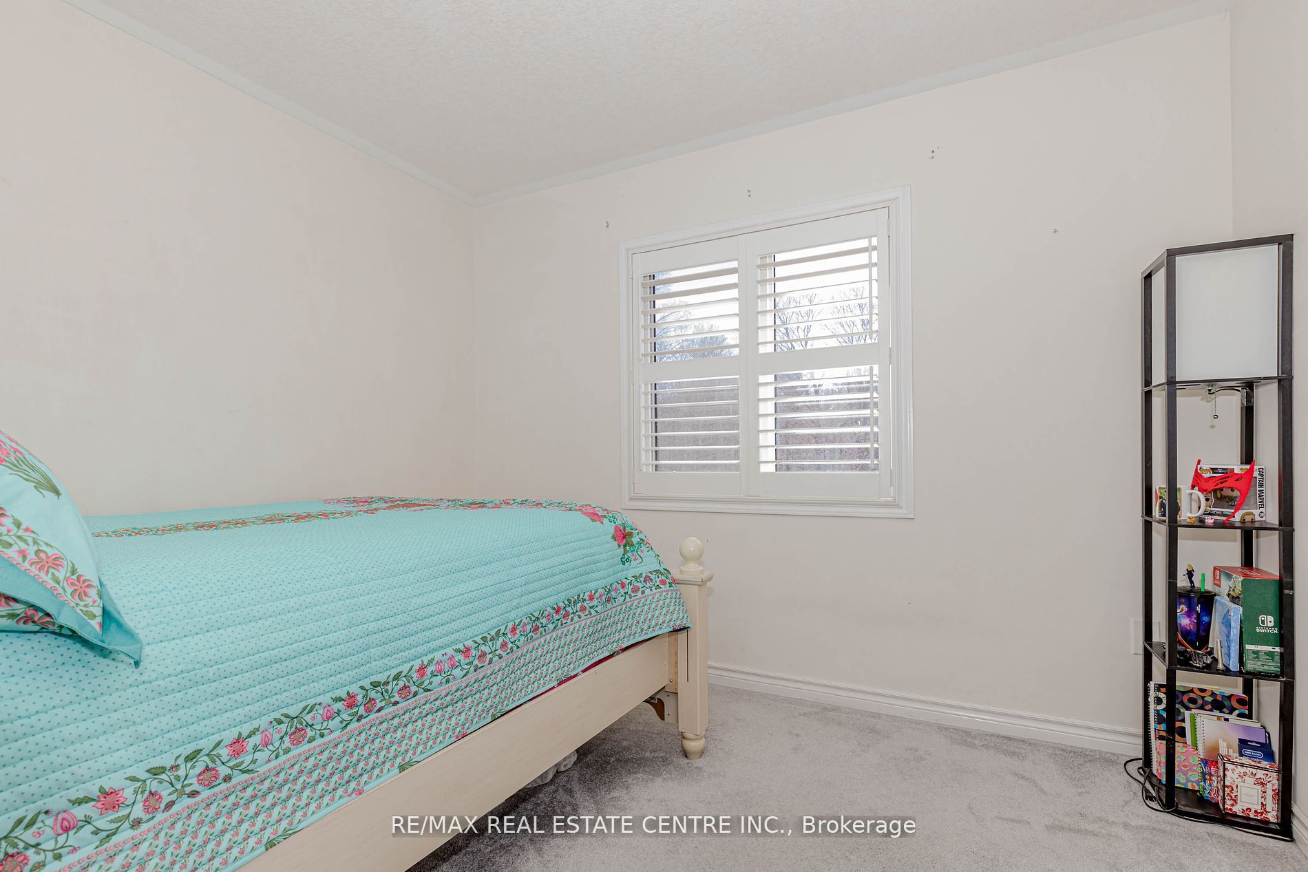 340 Shady Glen Crescent Property Photo 24