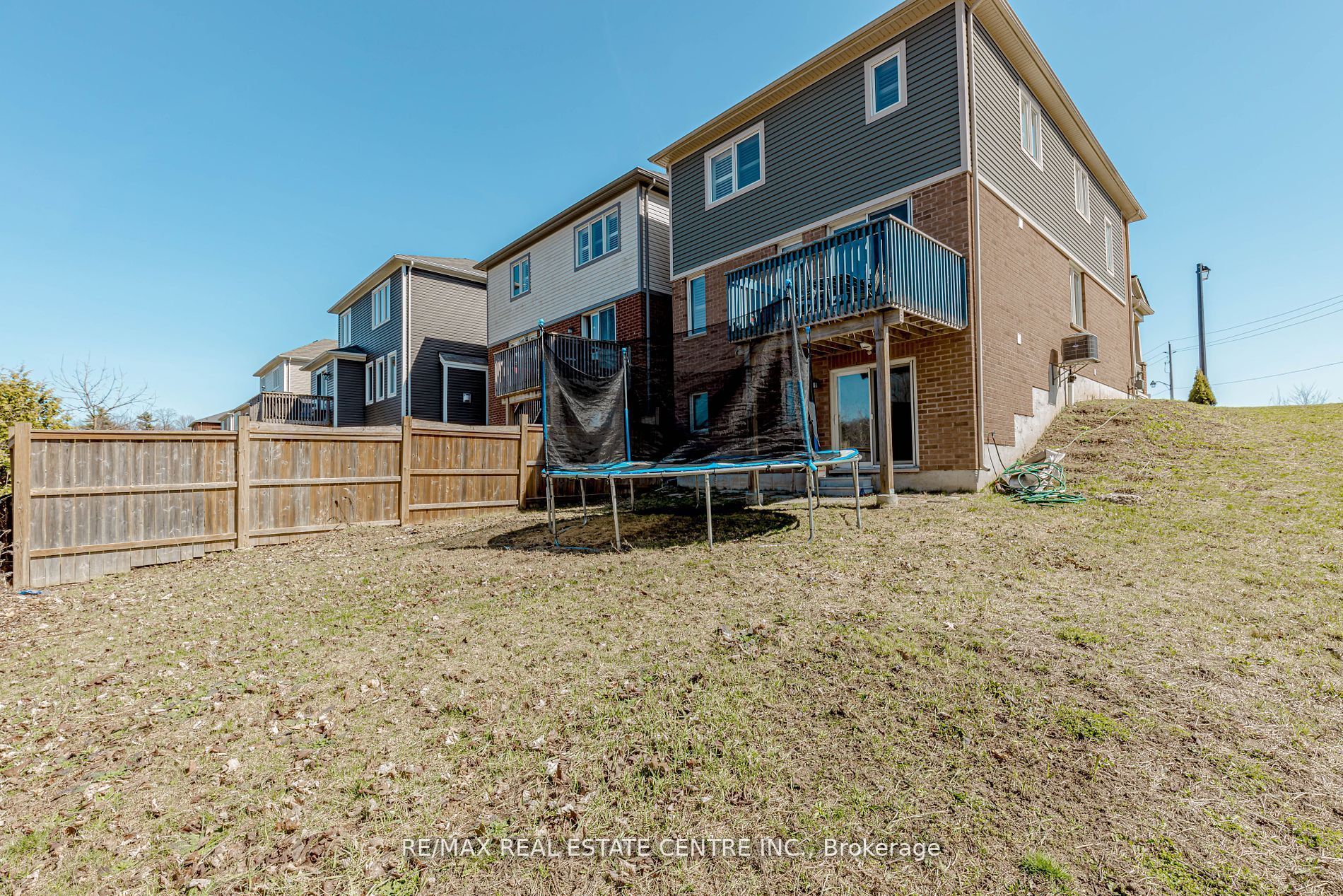 340 Shady Glen Crescent Property Photo 38