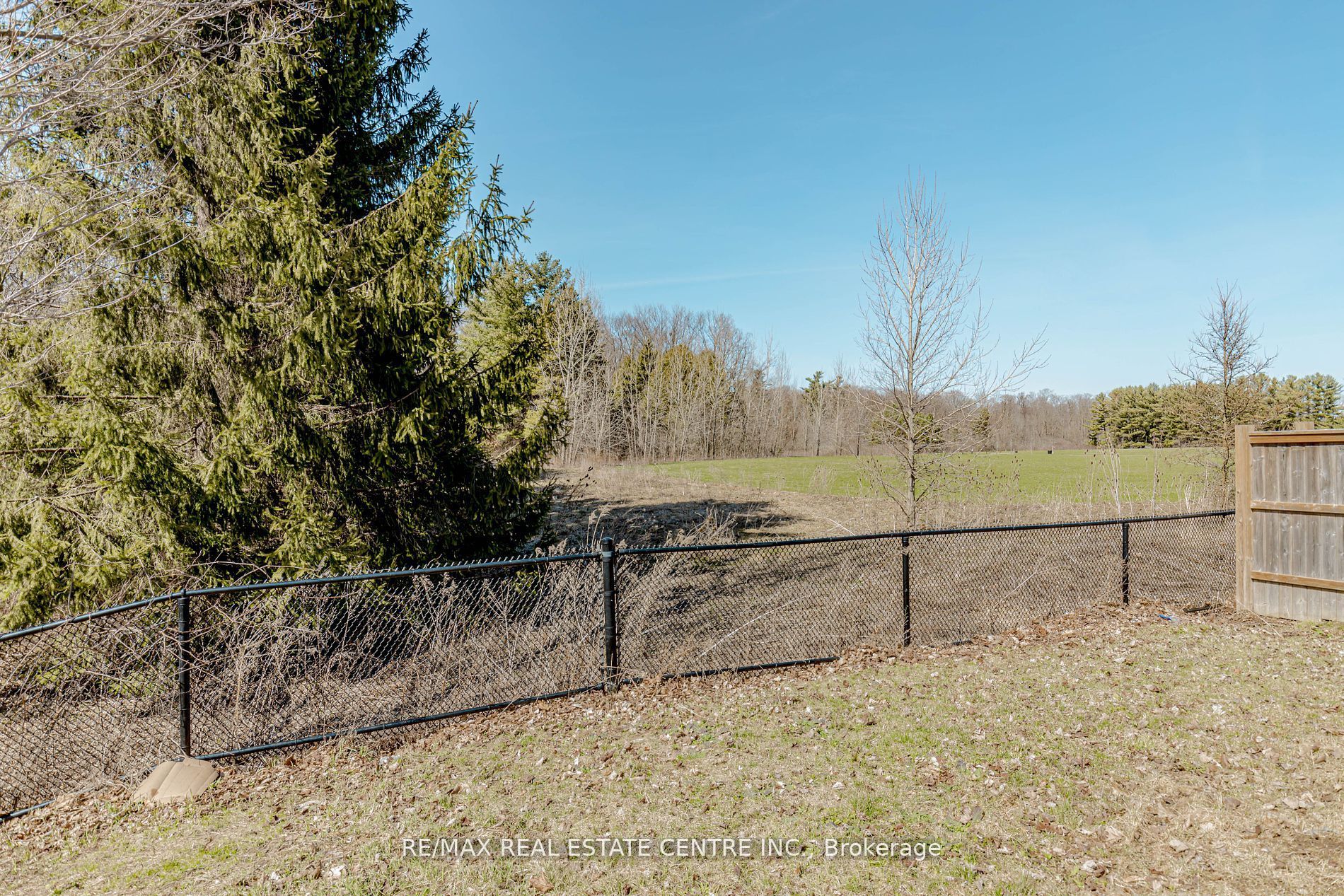 340 Shady Glen Crescent Property Photo 40