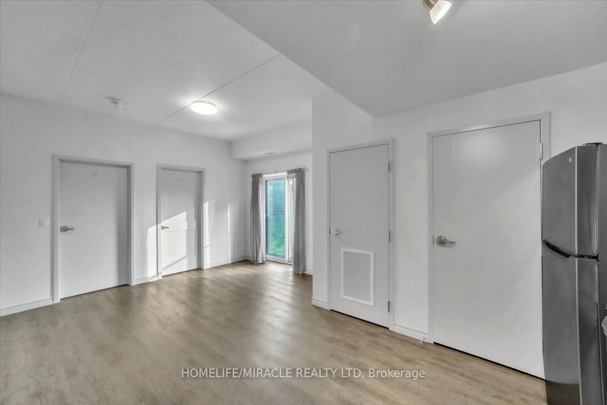 269 Sunview Street 205 Property Photo 8