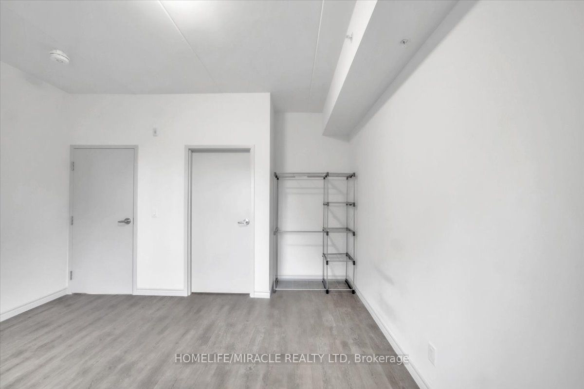 269 Sunview Street 205 Property Photo 15