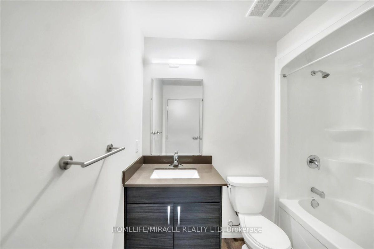 269 Sunview Street 205 Property Photo 17