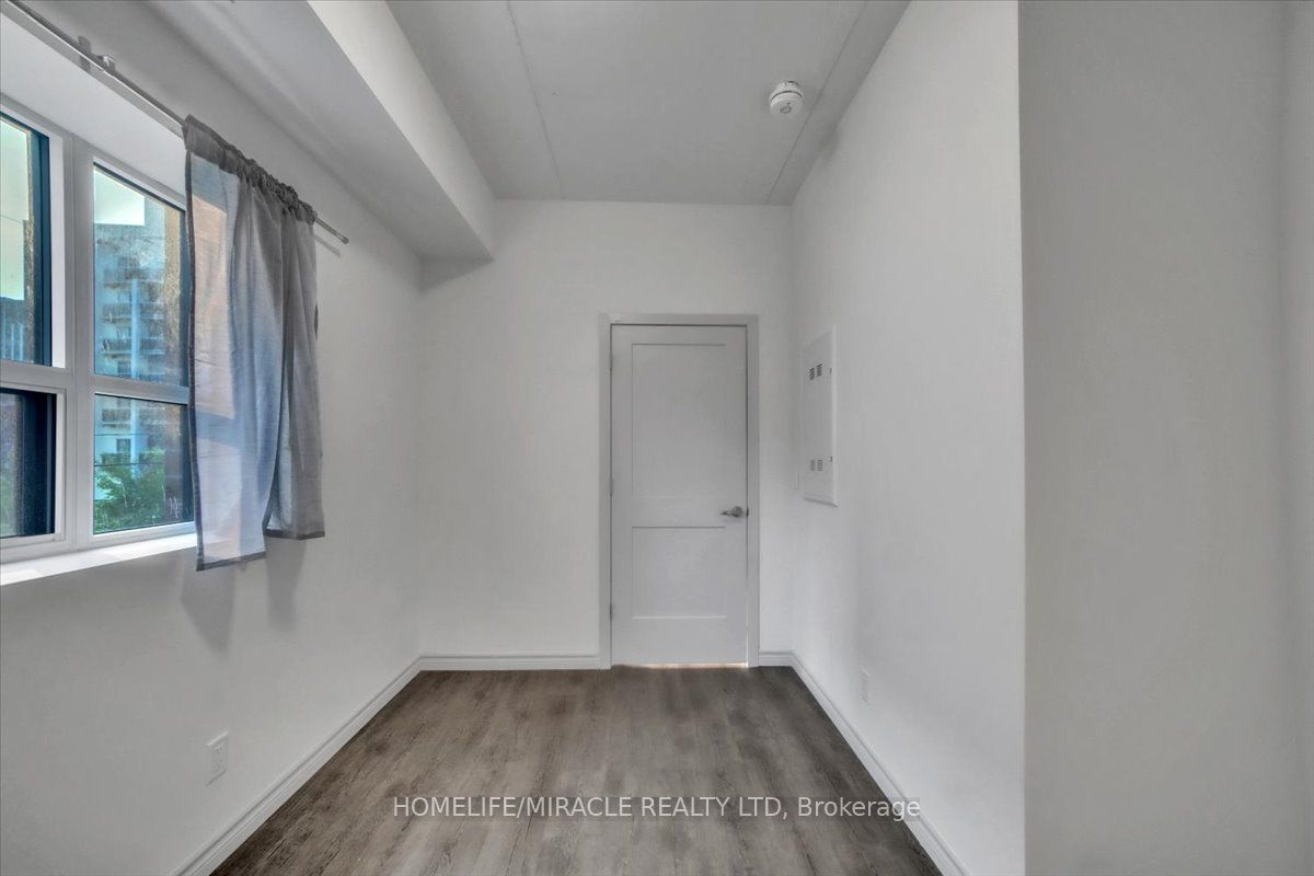 269 Sunview Street 205 Property Photo 21