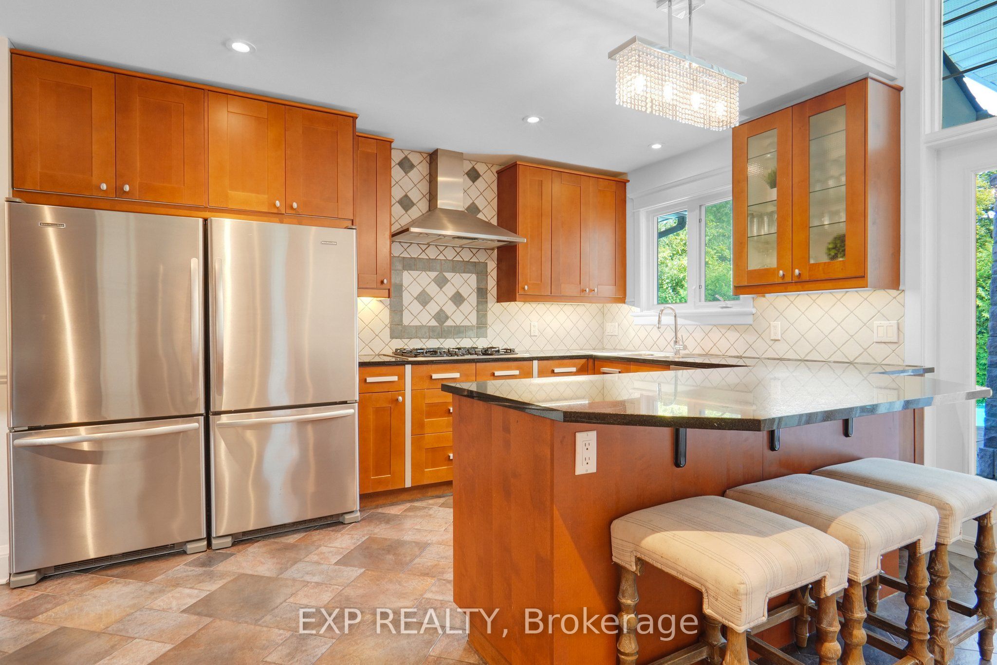 72 Delong Drive Property Photo 5